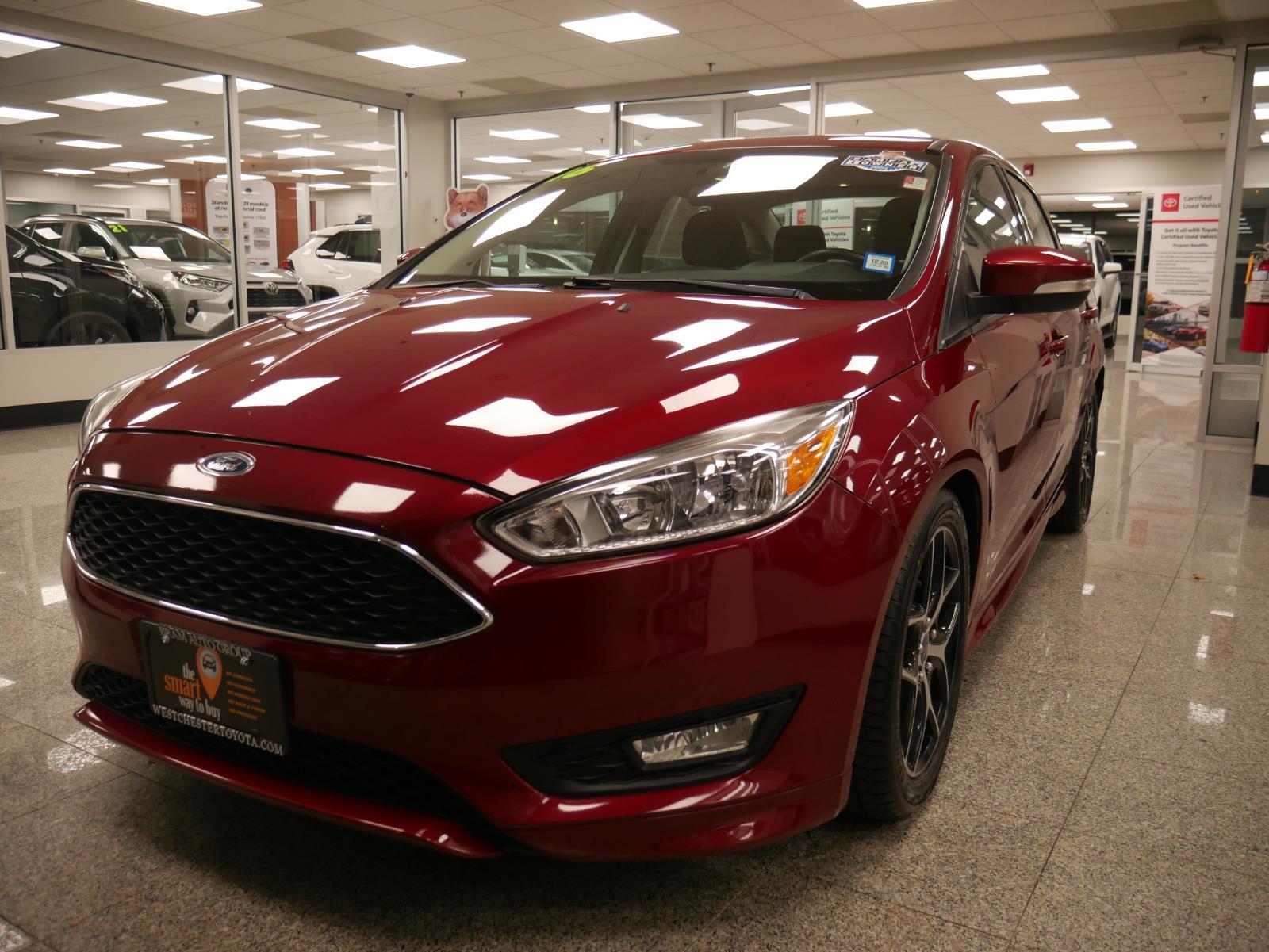 2016 Ford Focus SE 2