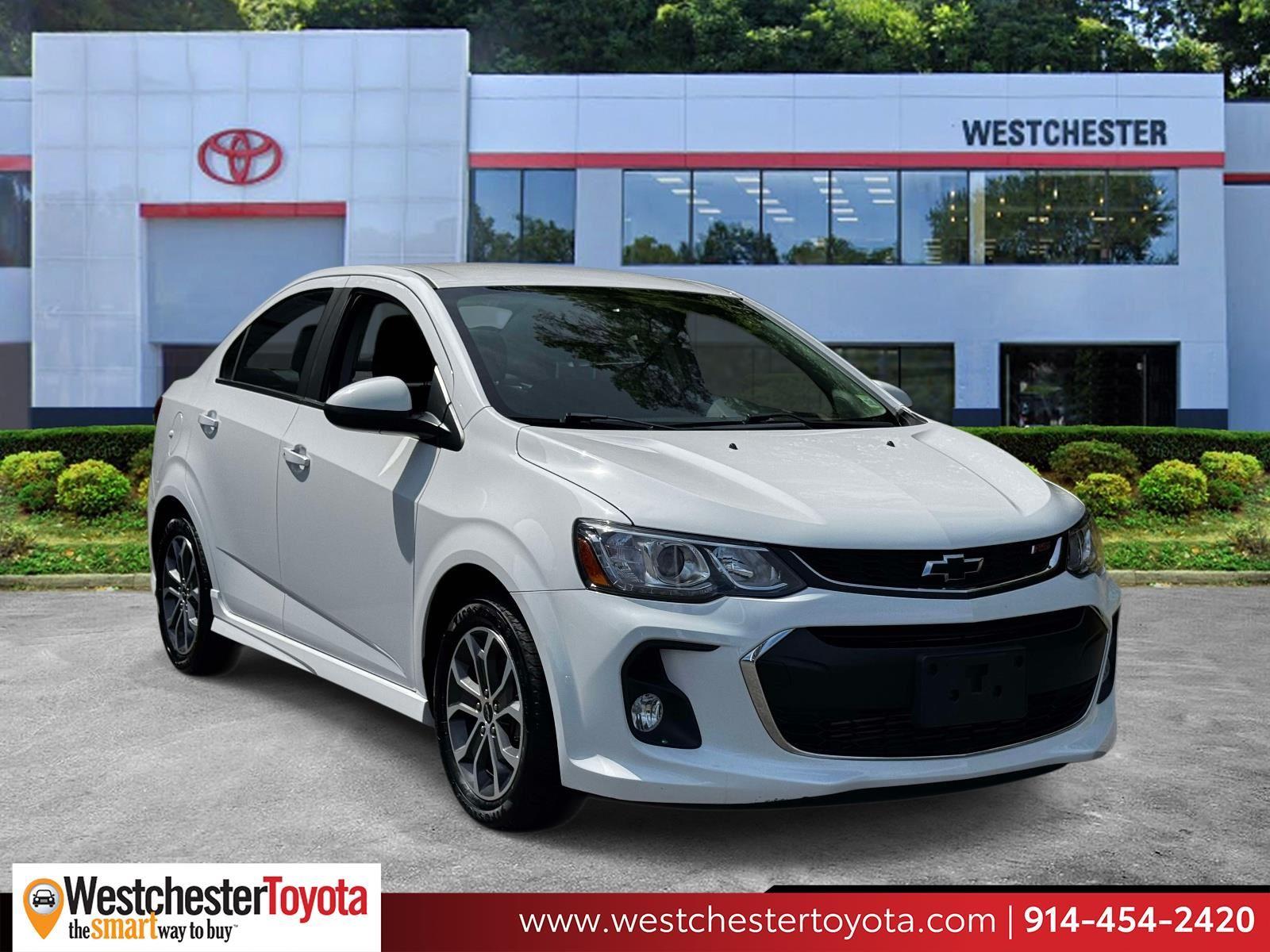 2020 Chevrolet Sonic LT Sedan FWD