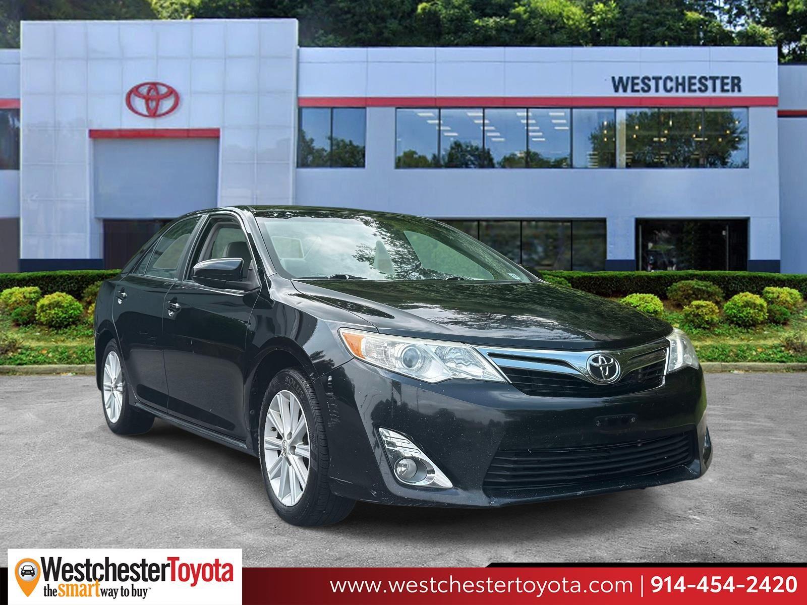 Attitude Black Metallic 2012 Toyota Camry Sedan Front-Wheel Drive Automatic