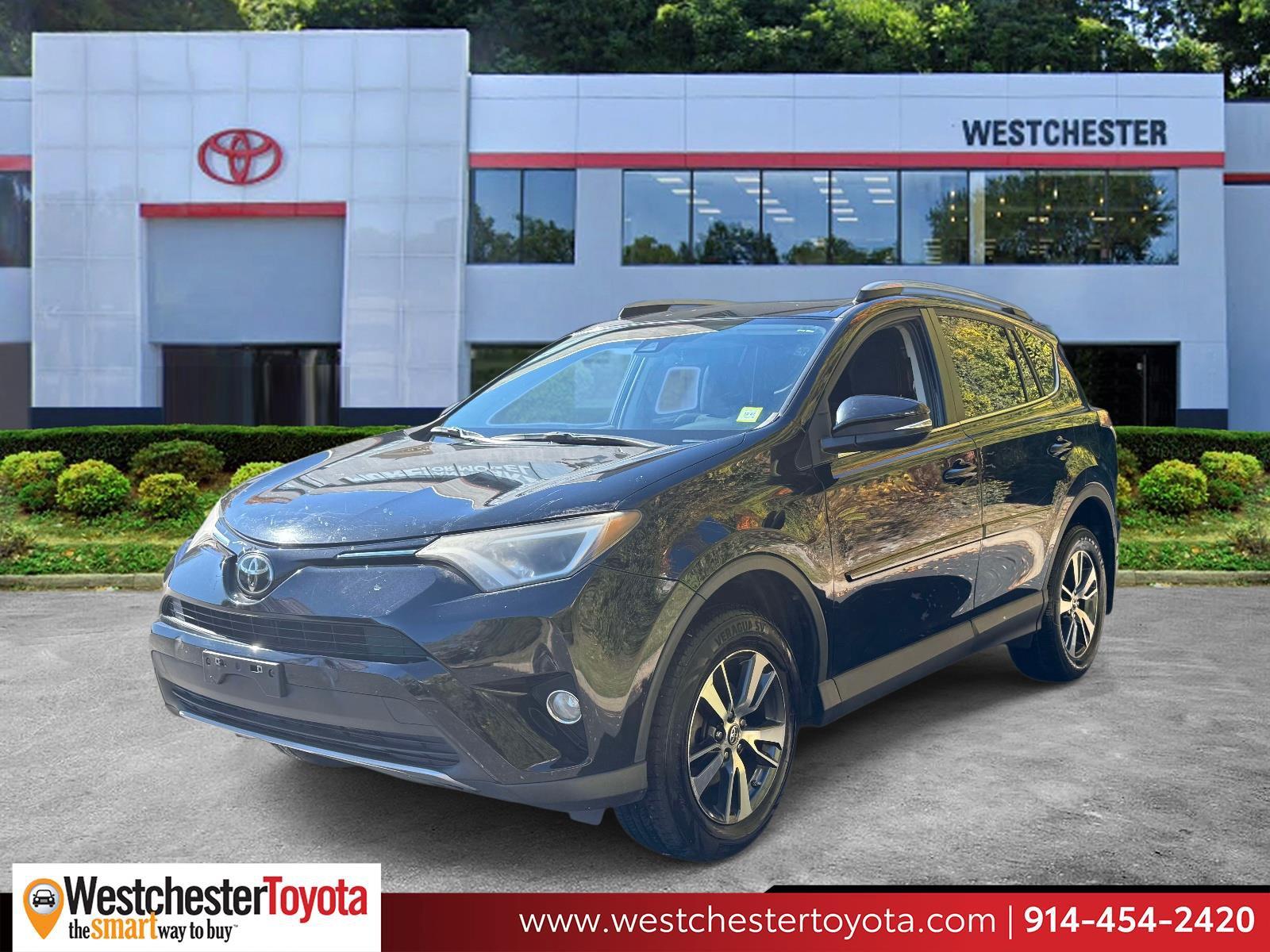  2017 Toyota RAV4 XLE AWD   