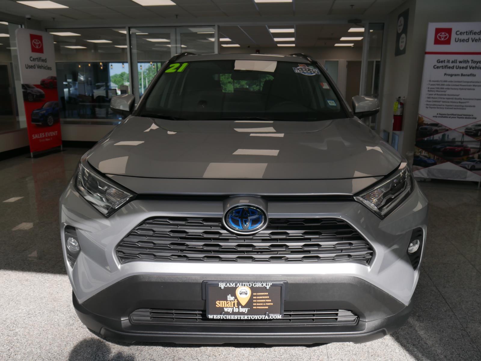 2021 Toyota RAV4 Hybrid XLE 5