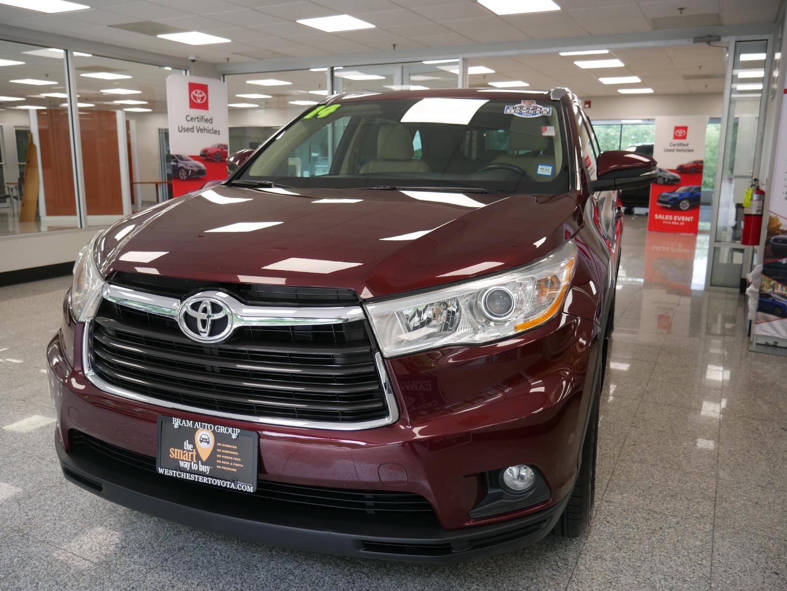 2014 Toyota Highlander XLE 2