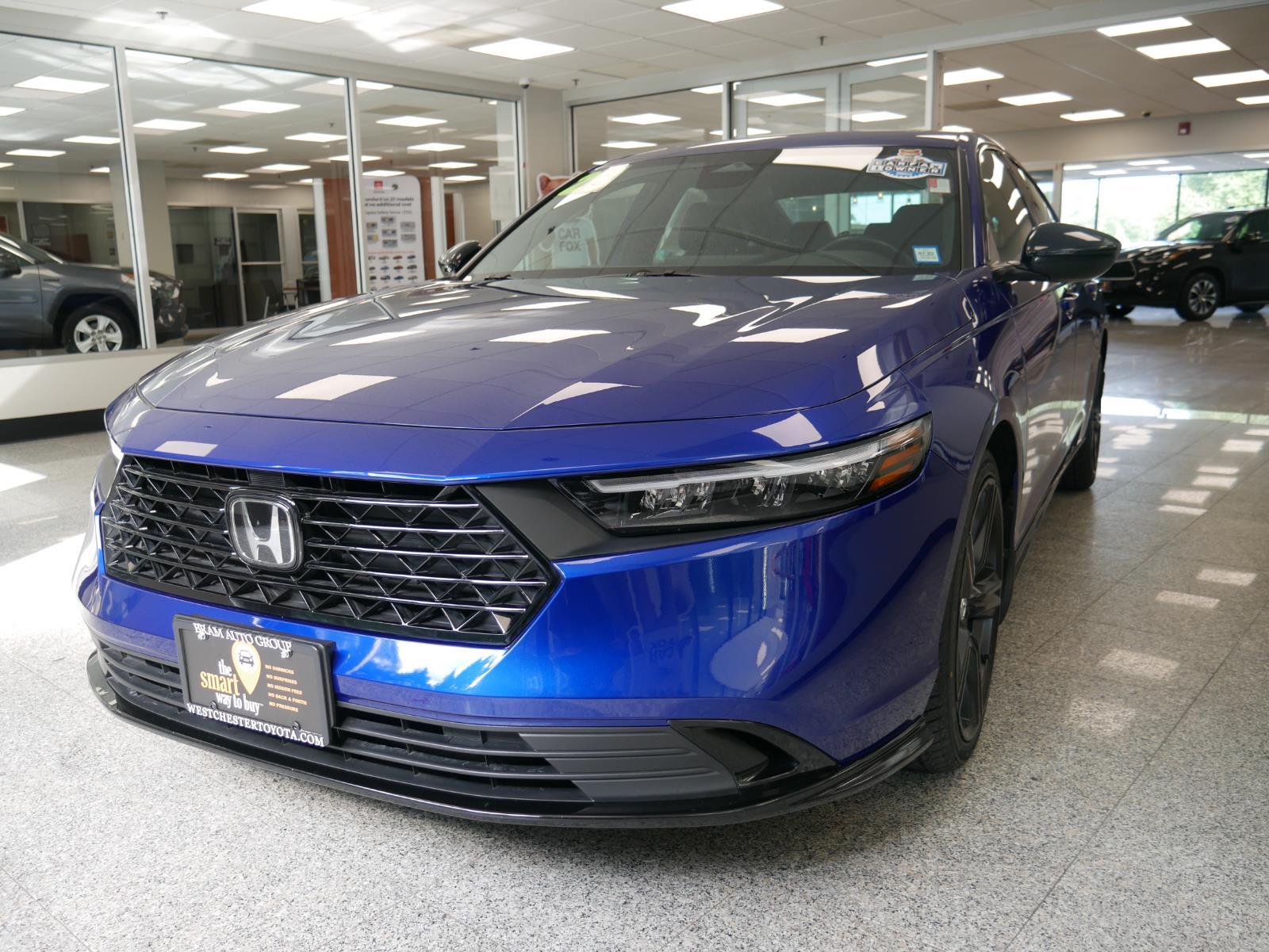 2023 Honda Accord Hybrid Sport-L 2