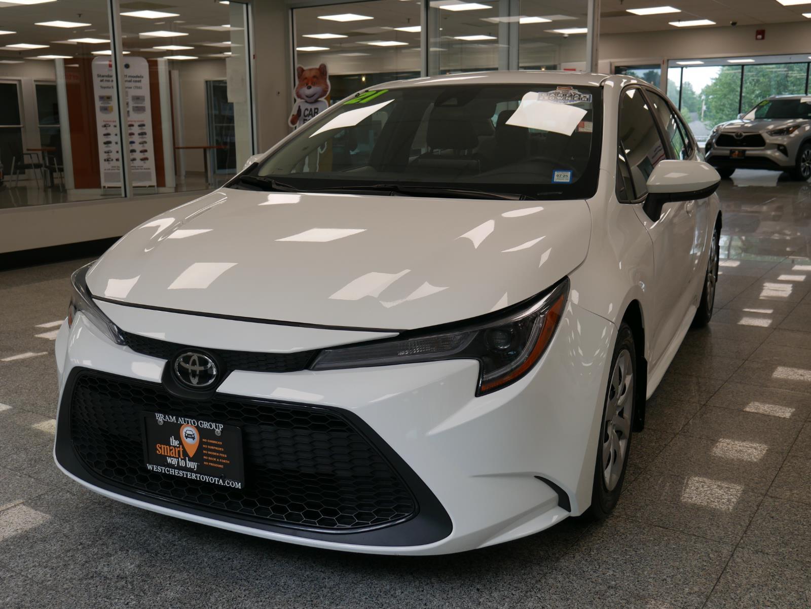 2021 Toyota Corolla LE 2