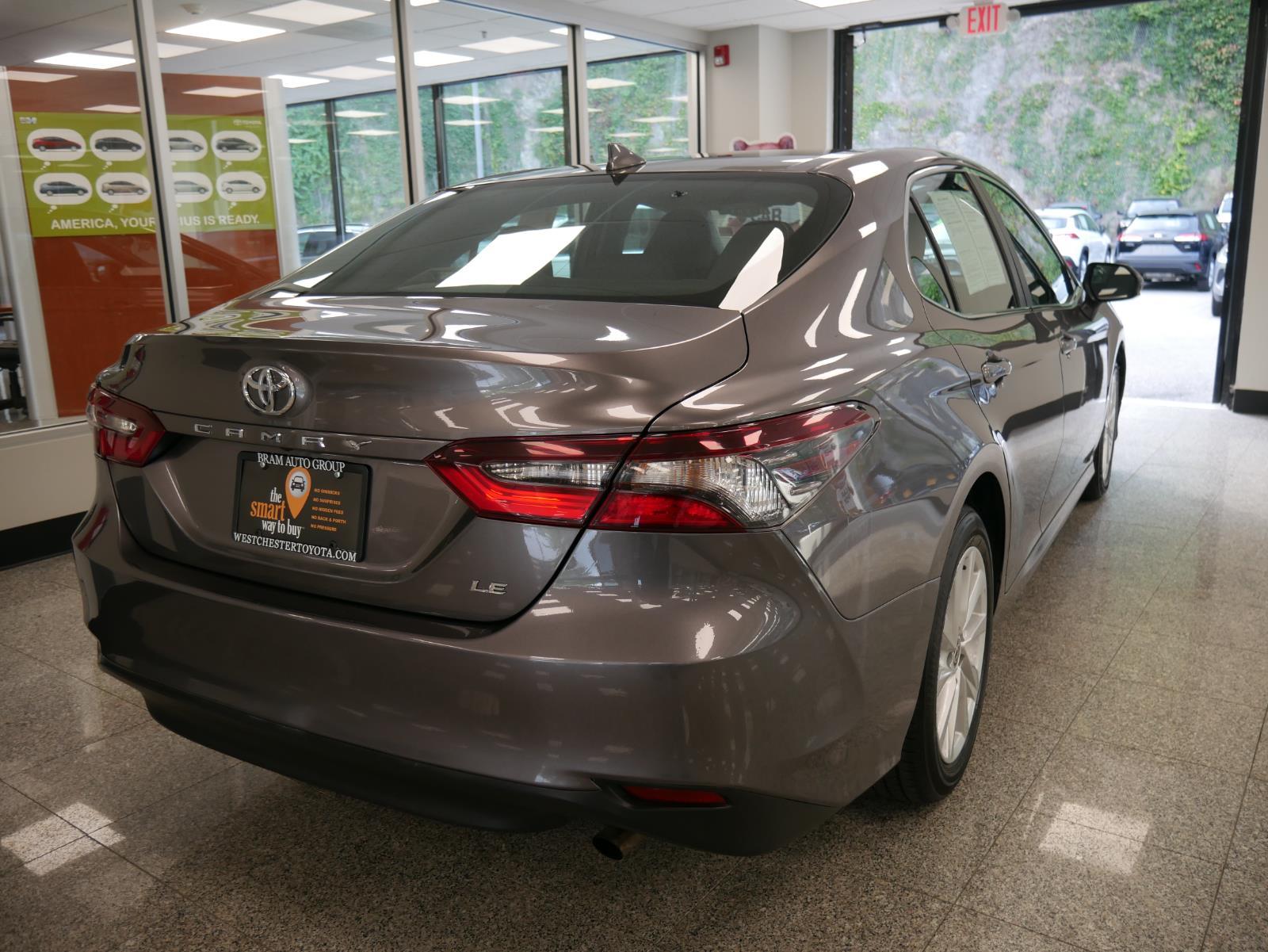 2023 Toyota Camry LE 4