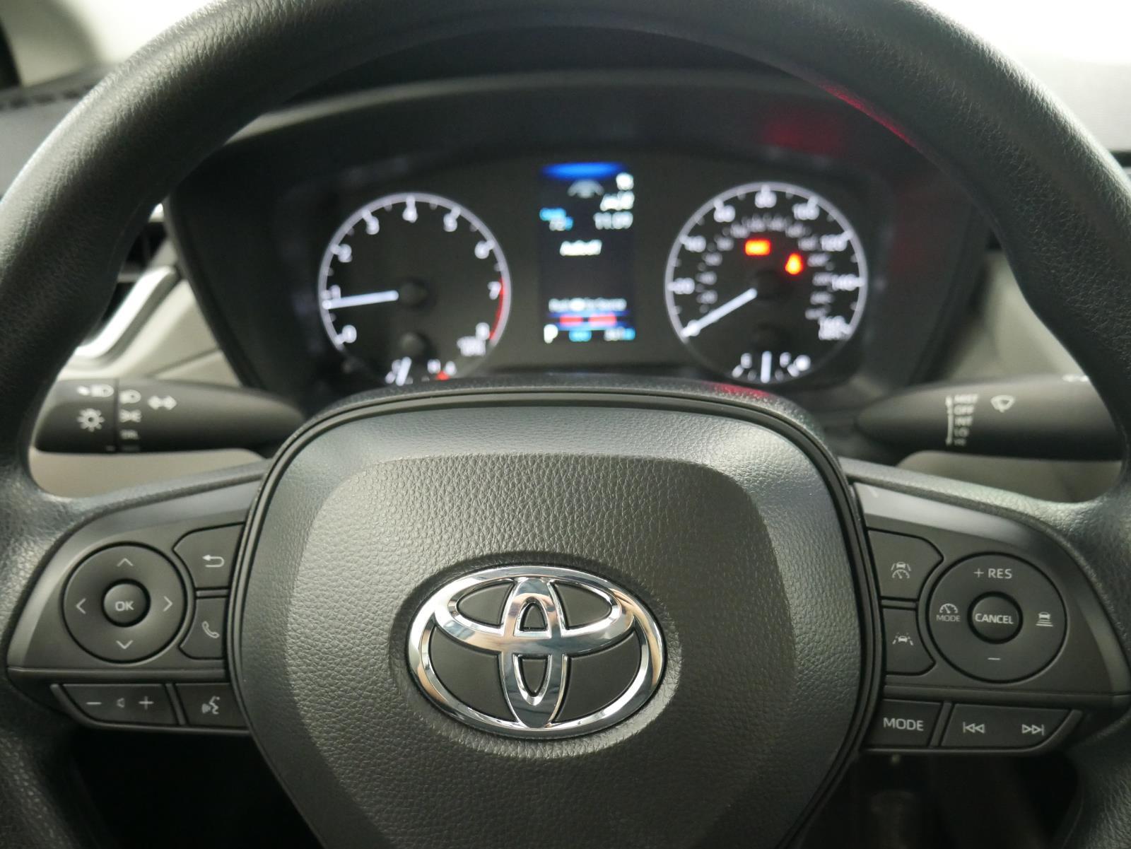 2024 Toyota Corolla Cross L 20