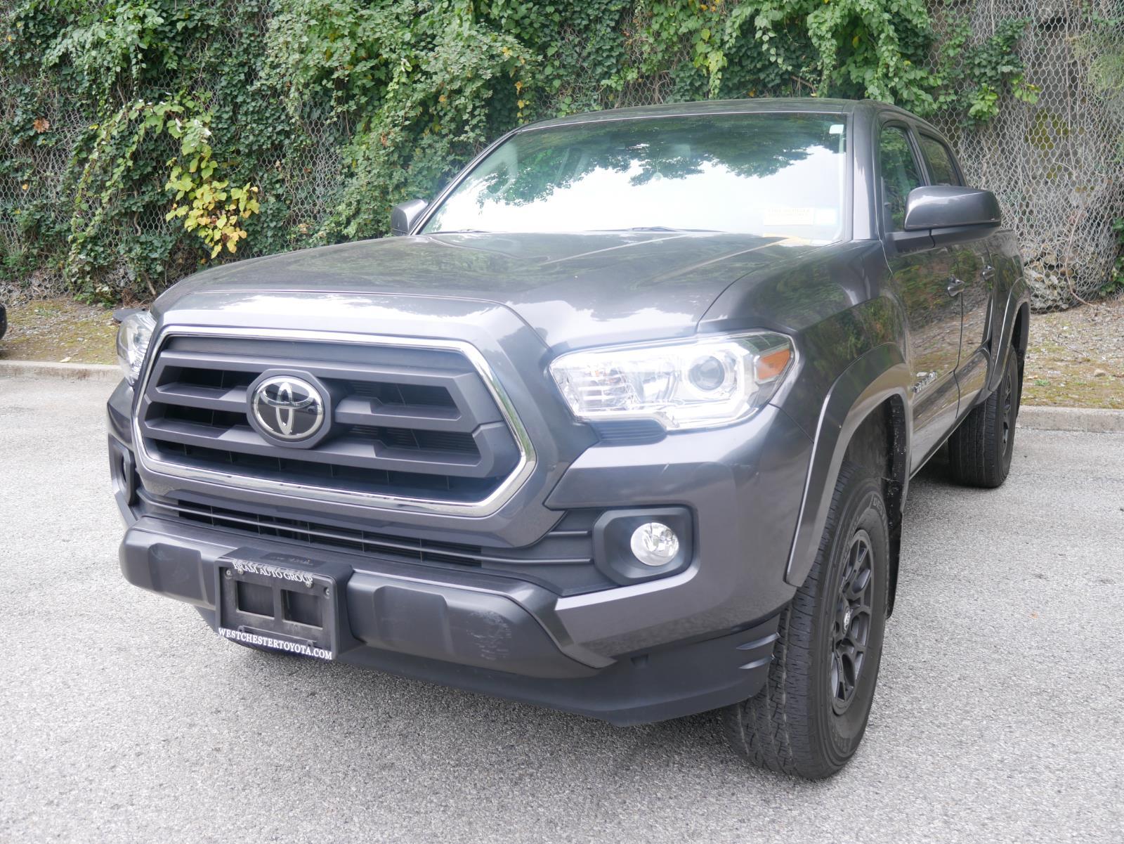 2022 Toyota Tacoma 4WD SR5 2