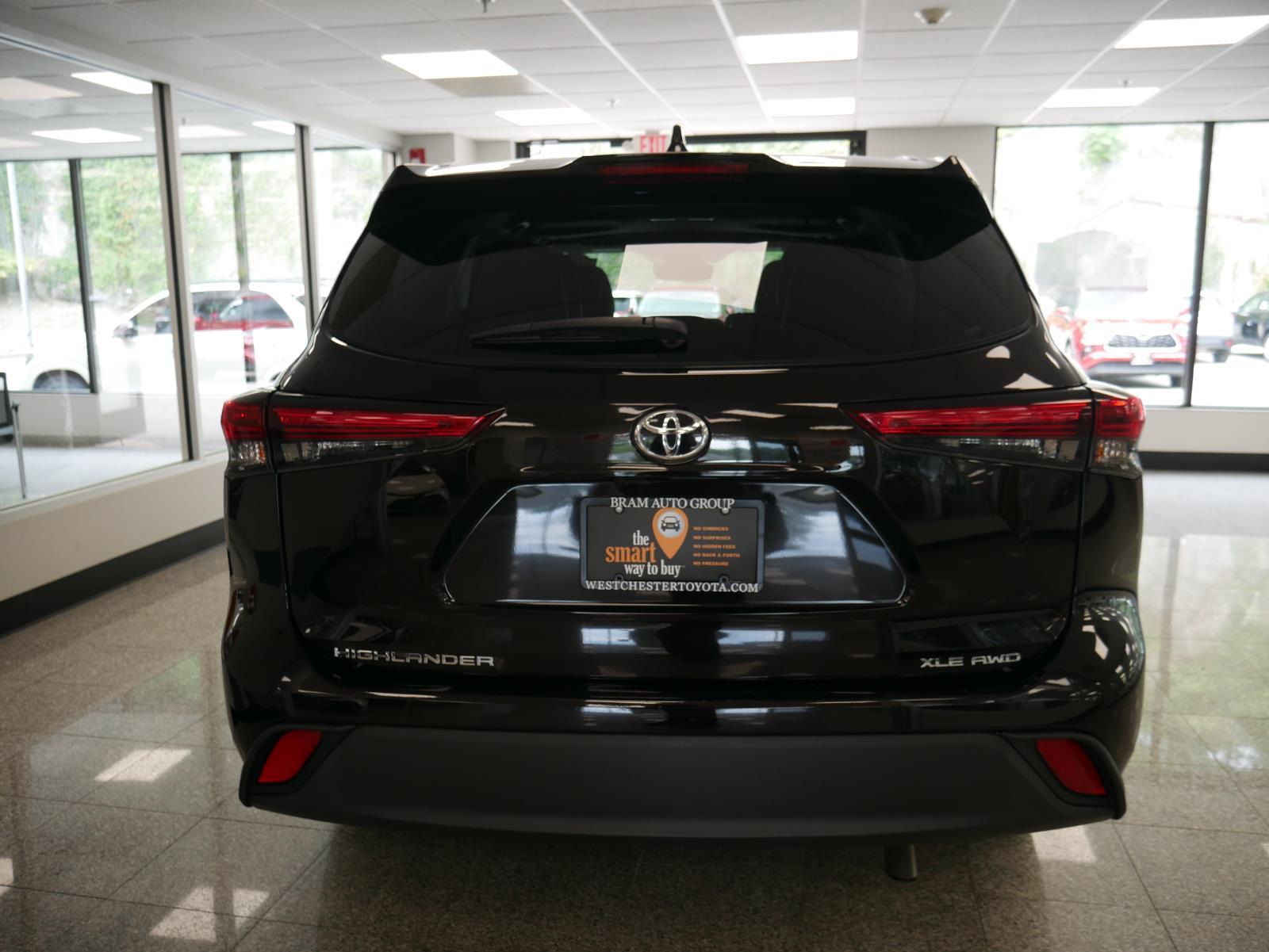 2021 Toyota Highlander XLE 6