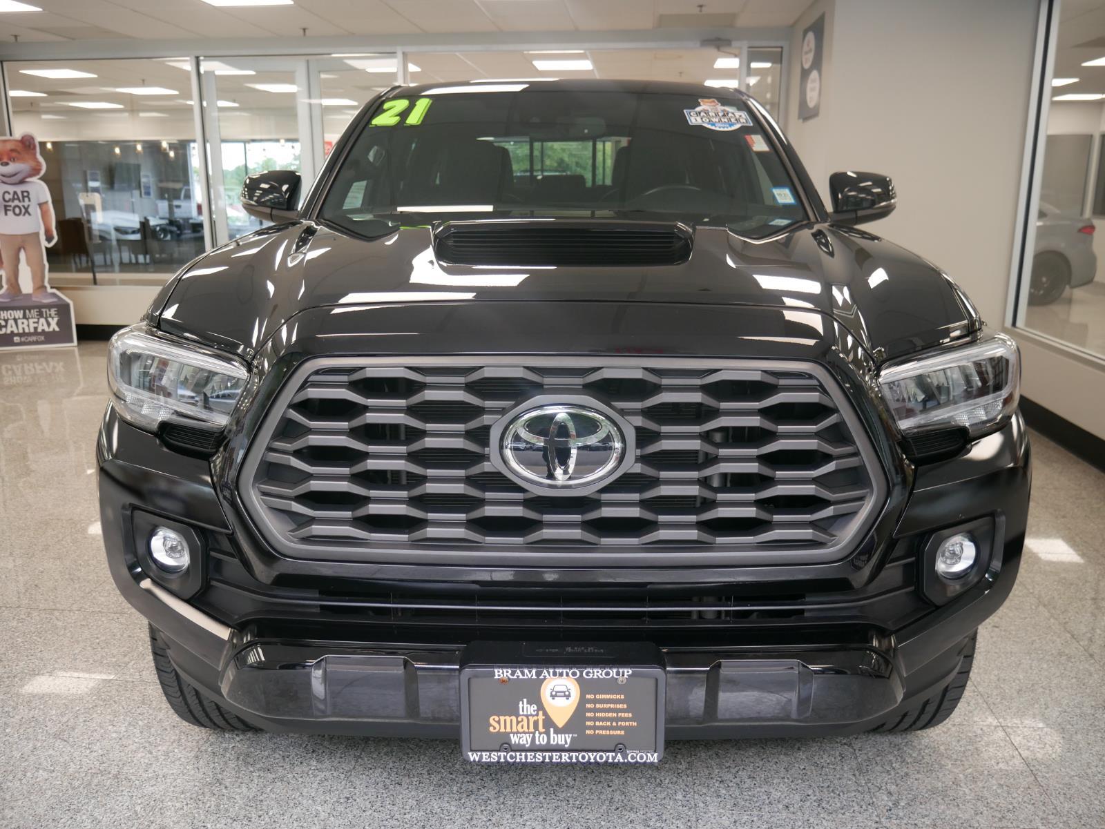 2021 Toyota Tacoma 4WD TRD Sport 6