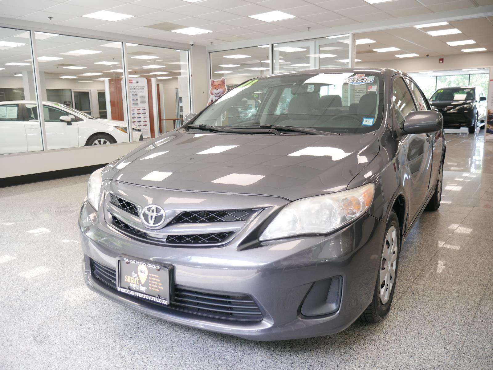 2011 Toyota Corolla LE 2