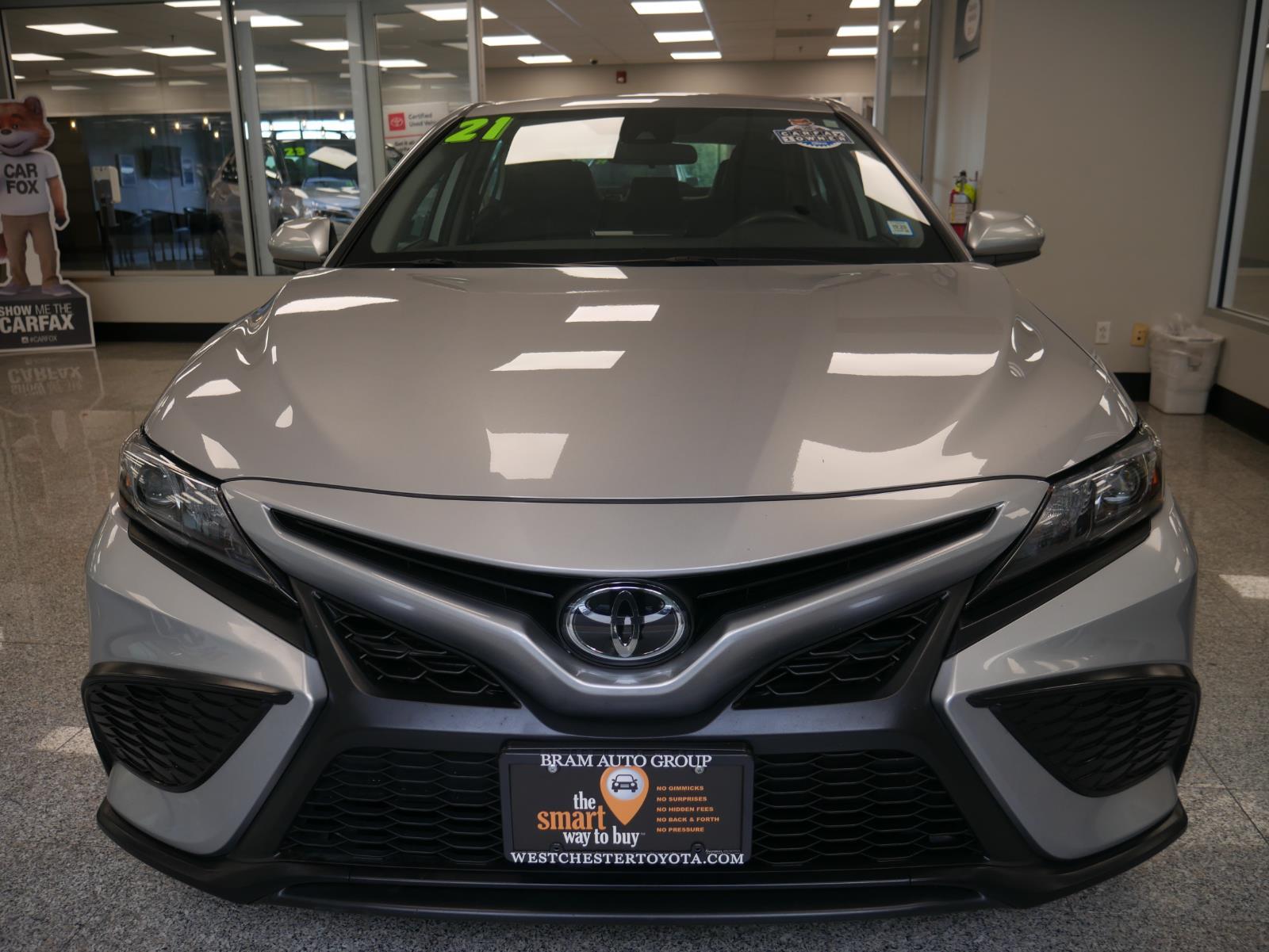 2021 Toyota Camry SE 5