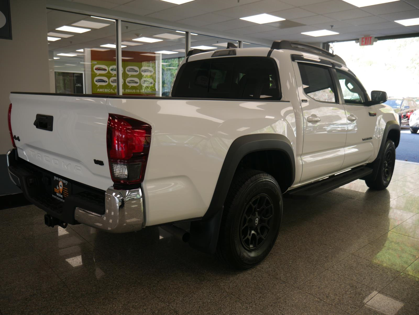 2023 Toyota Tacoma 4WD SR5 4