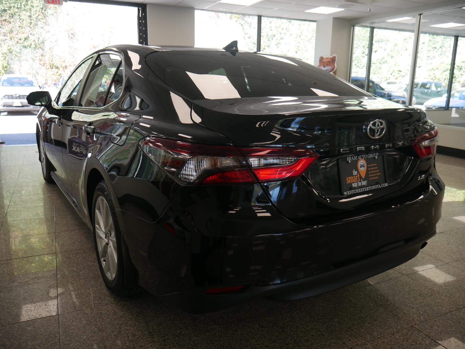 2023 Toyota Camry LE 3