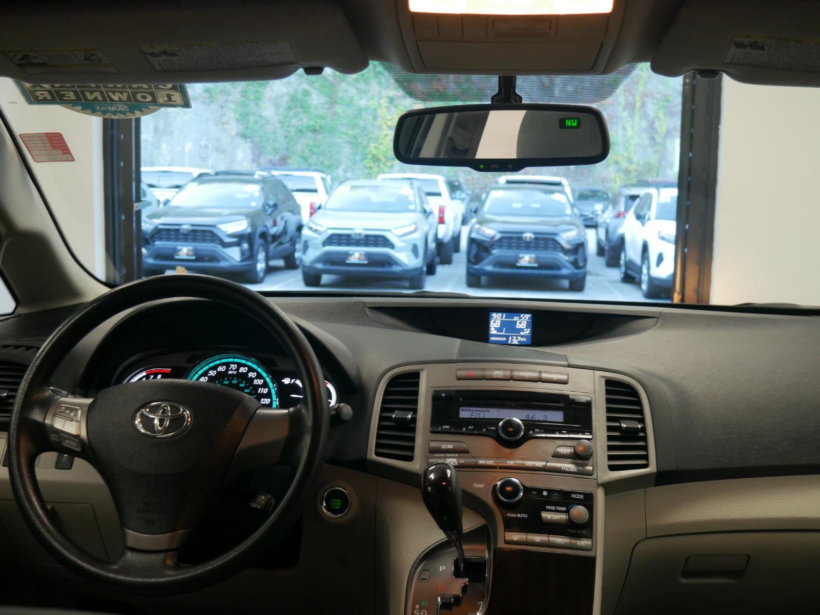 2009 Toyota Venza  25