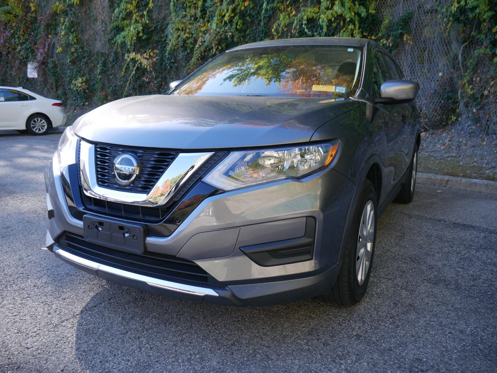 2019 Nissan Rogue S 2