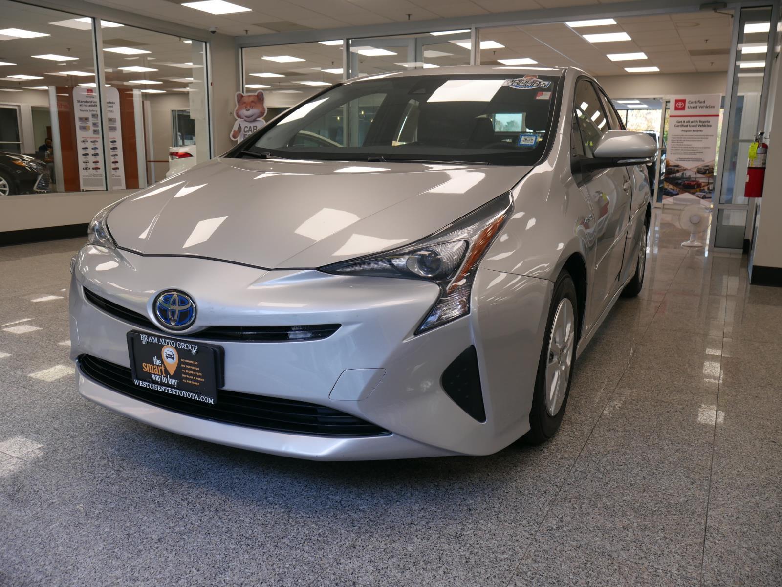 2017 Toyota Prius Two 2