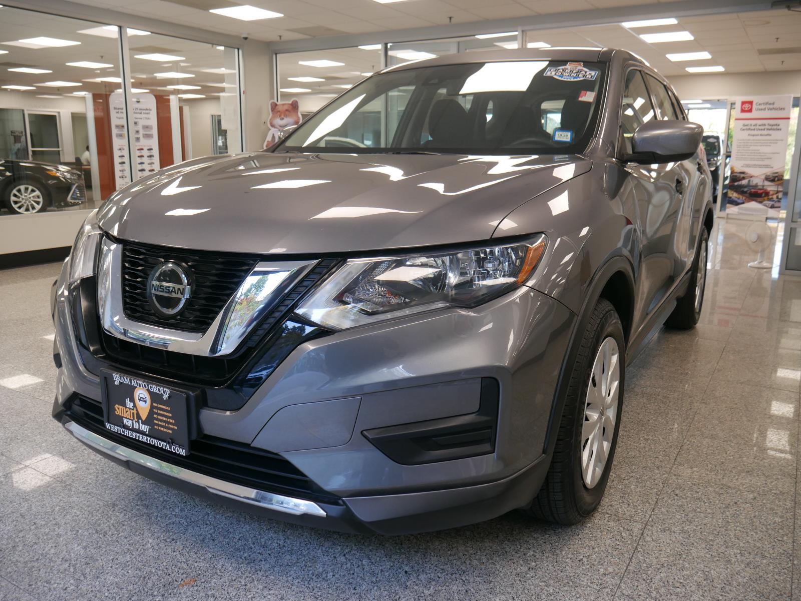 2019 Nissan Rogue S 2