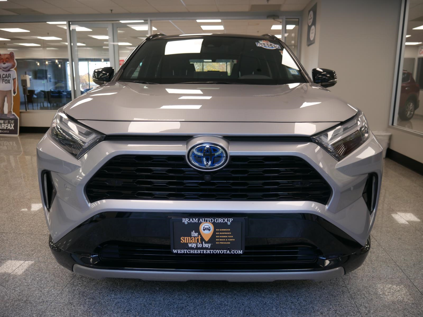 2022 Toyota RAV4 Hybrid XSE 5