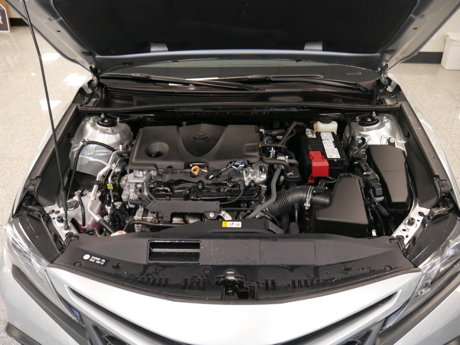 2024 Toyota Camry SE 8