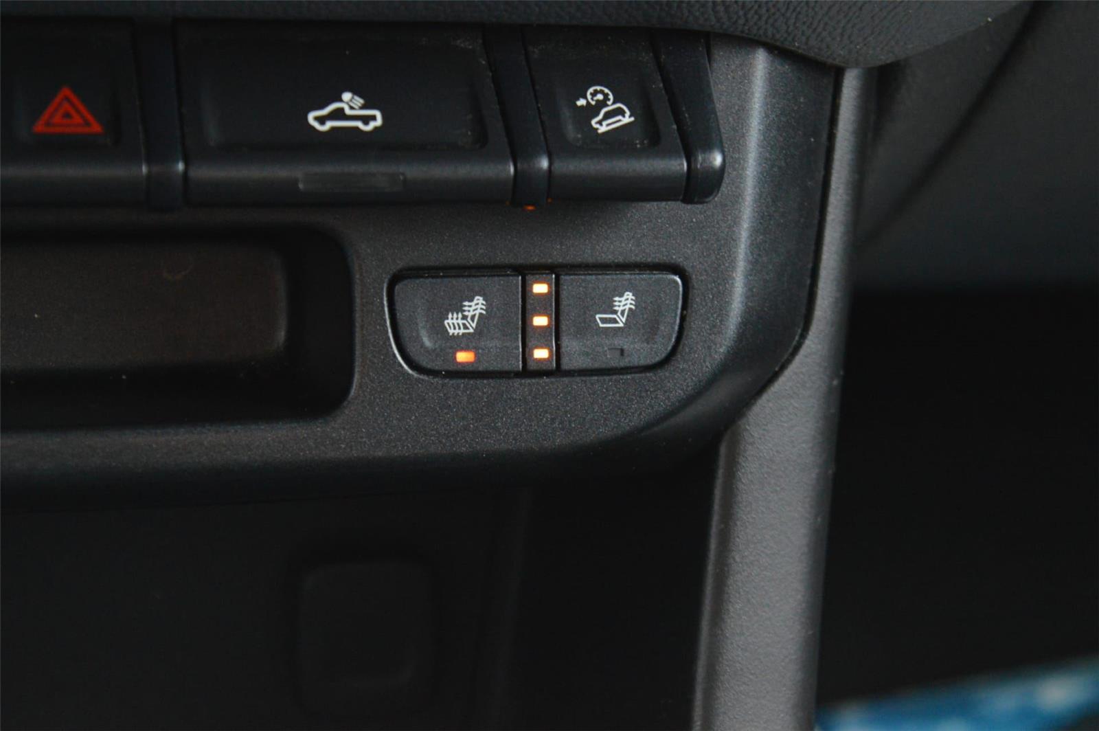 2018 Chevrolet Colorado Z71 photo 24