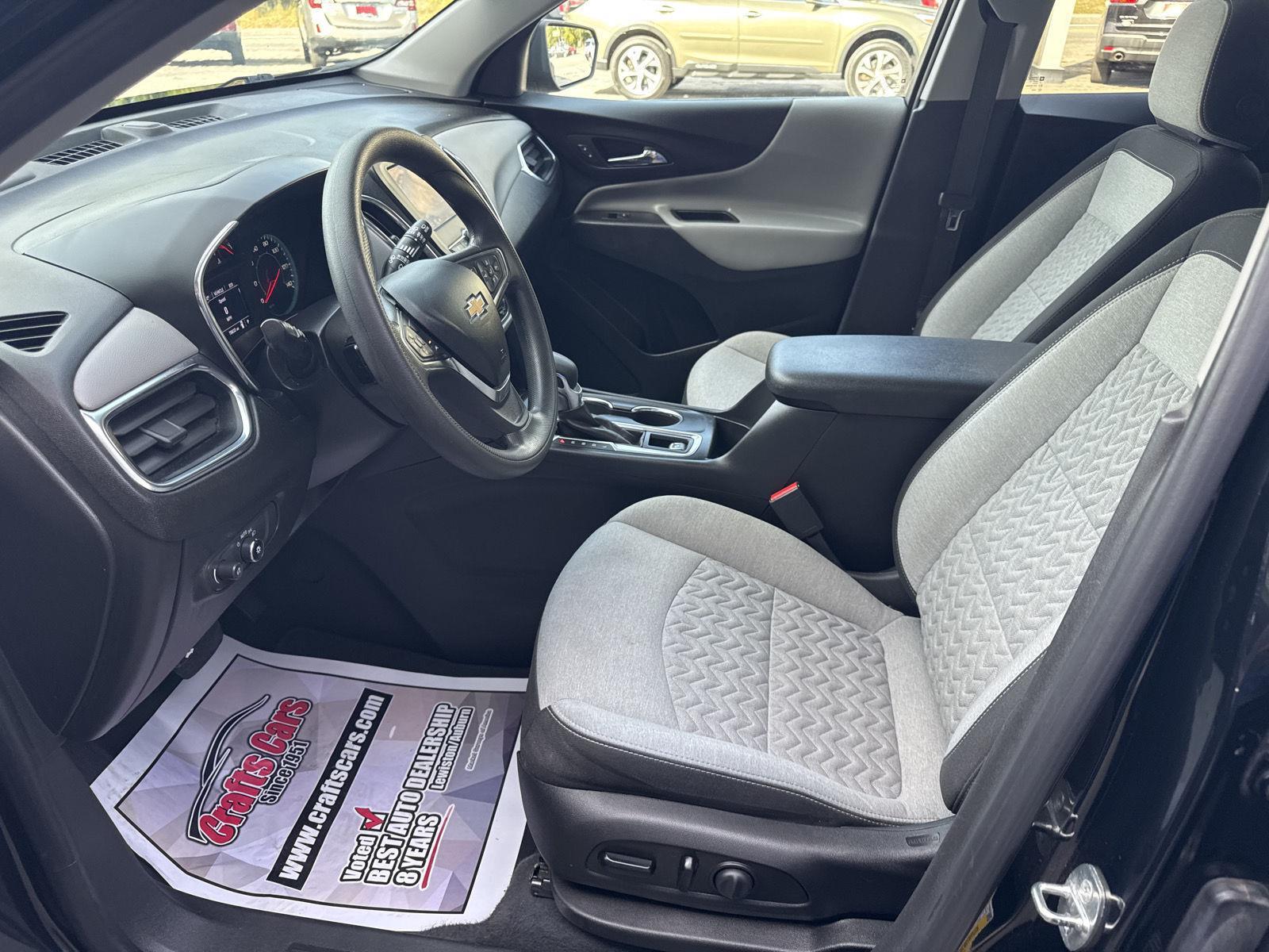 2023 Chevrolet Equinox LS photo 8