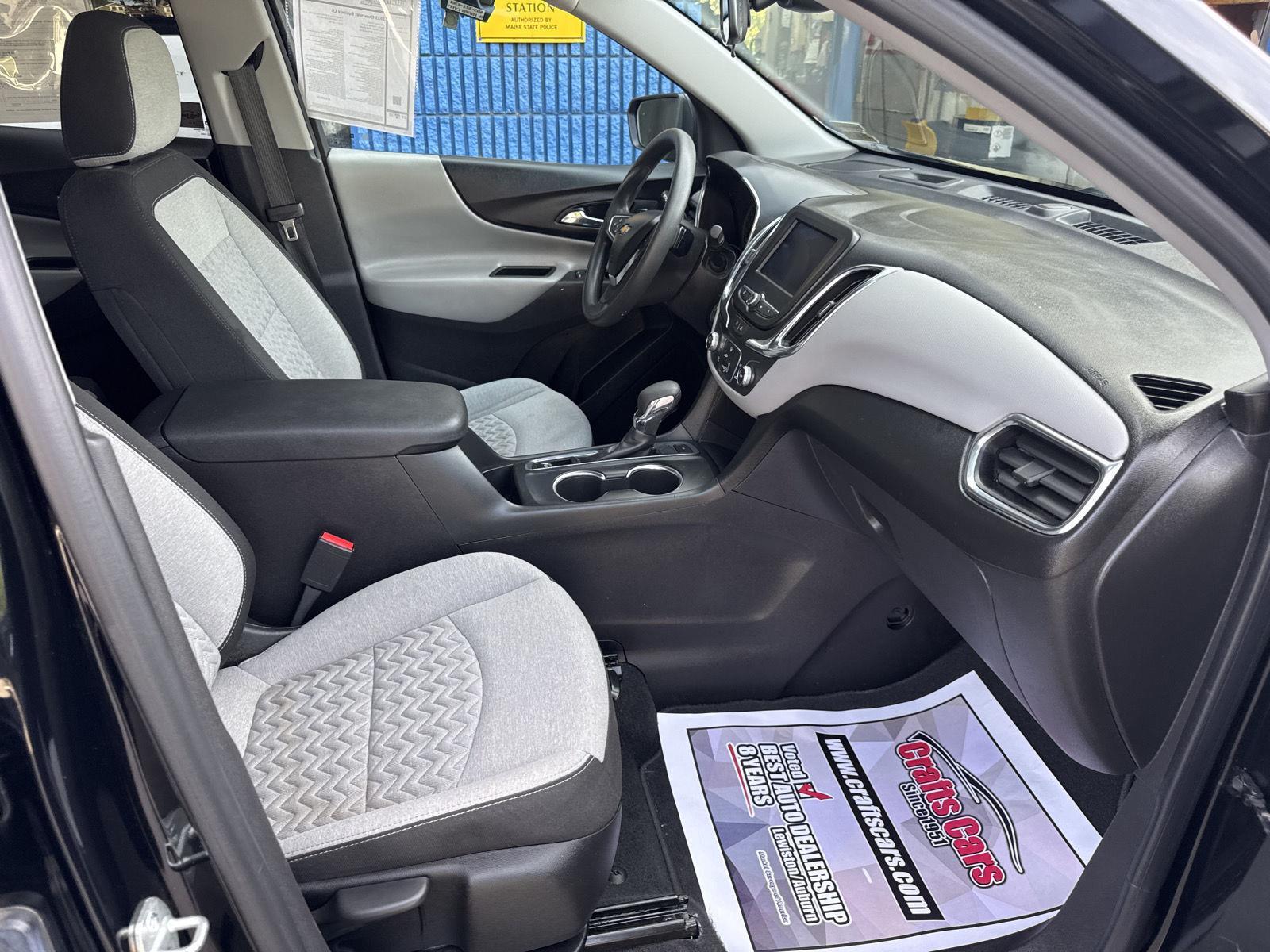 2023 Chevrolet Equinox LS photo 23