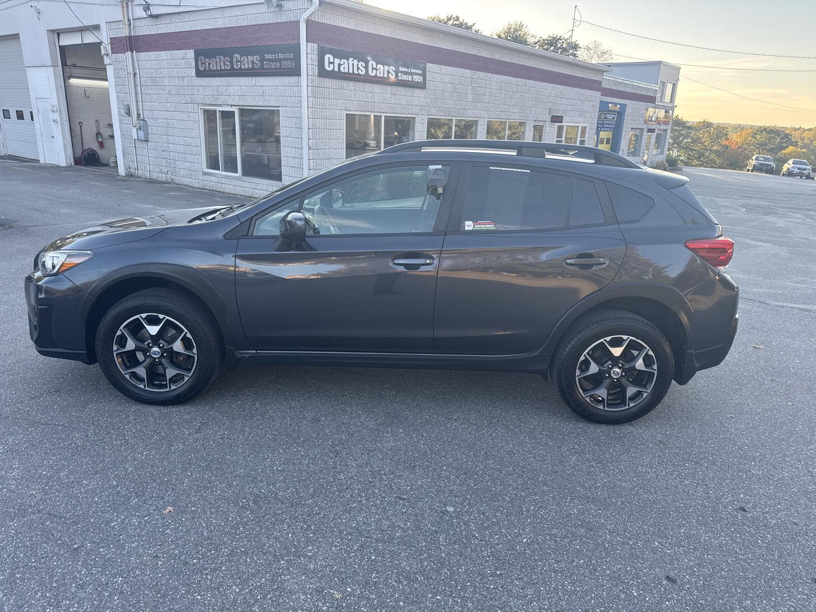 2018 Subaru Crosstrek Premium photo 2