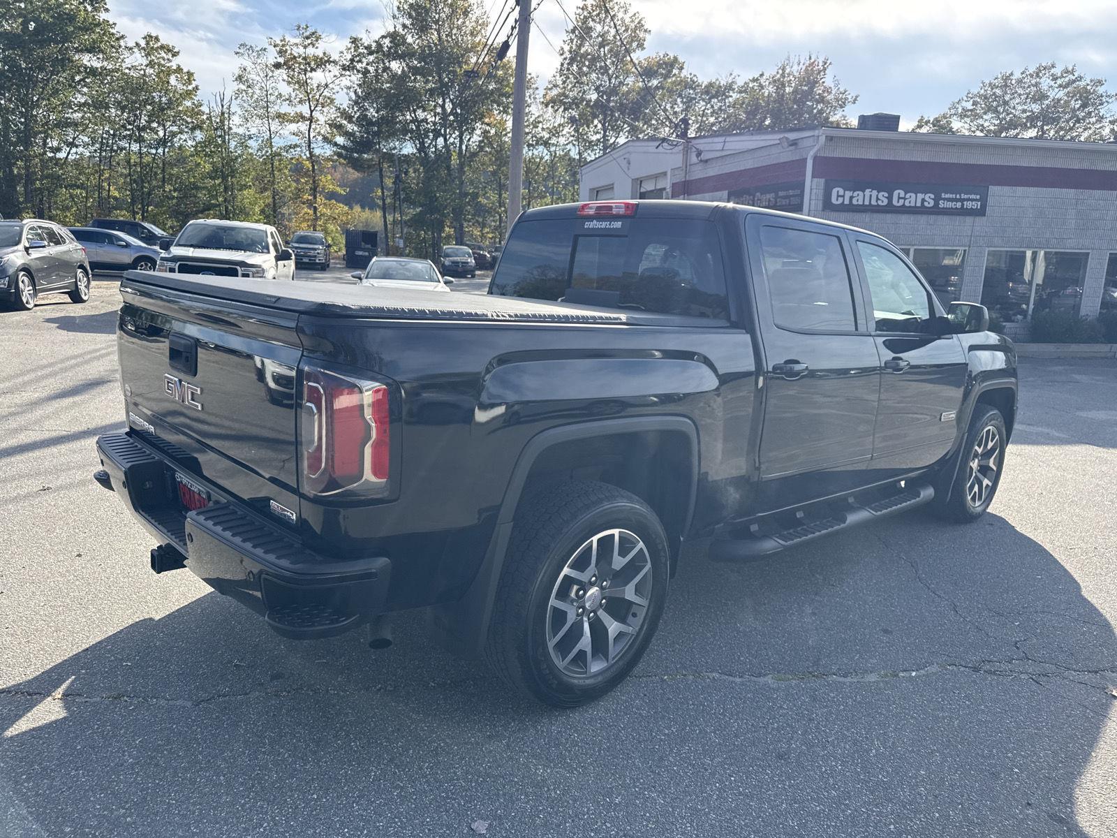 2017 Gmc Sierra 1500 SLT photo 4