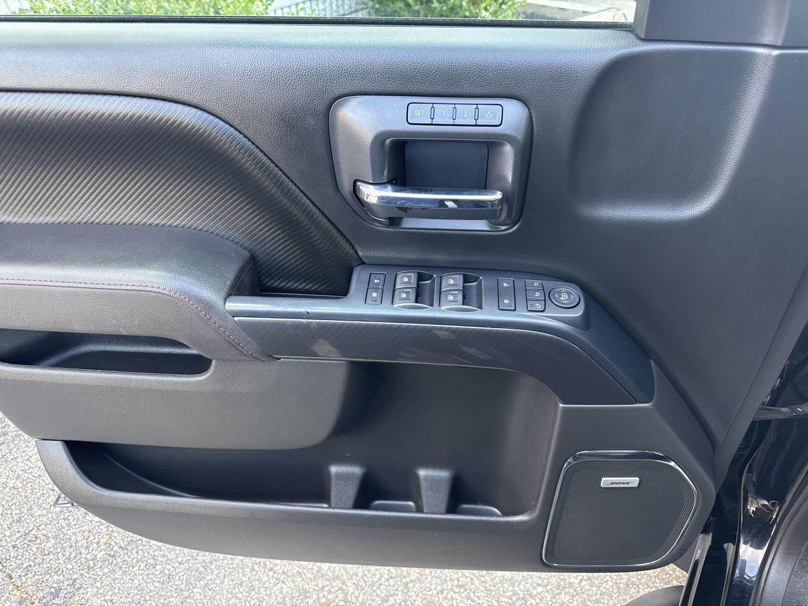 2017 Gmc Sierra 1500 SLT photo 13