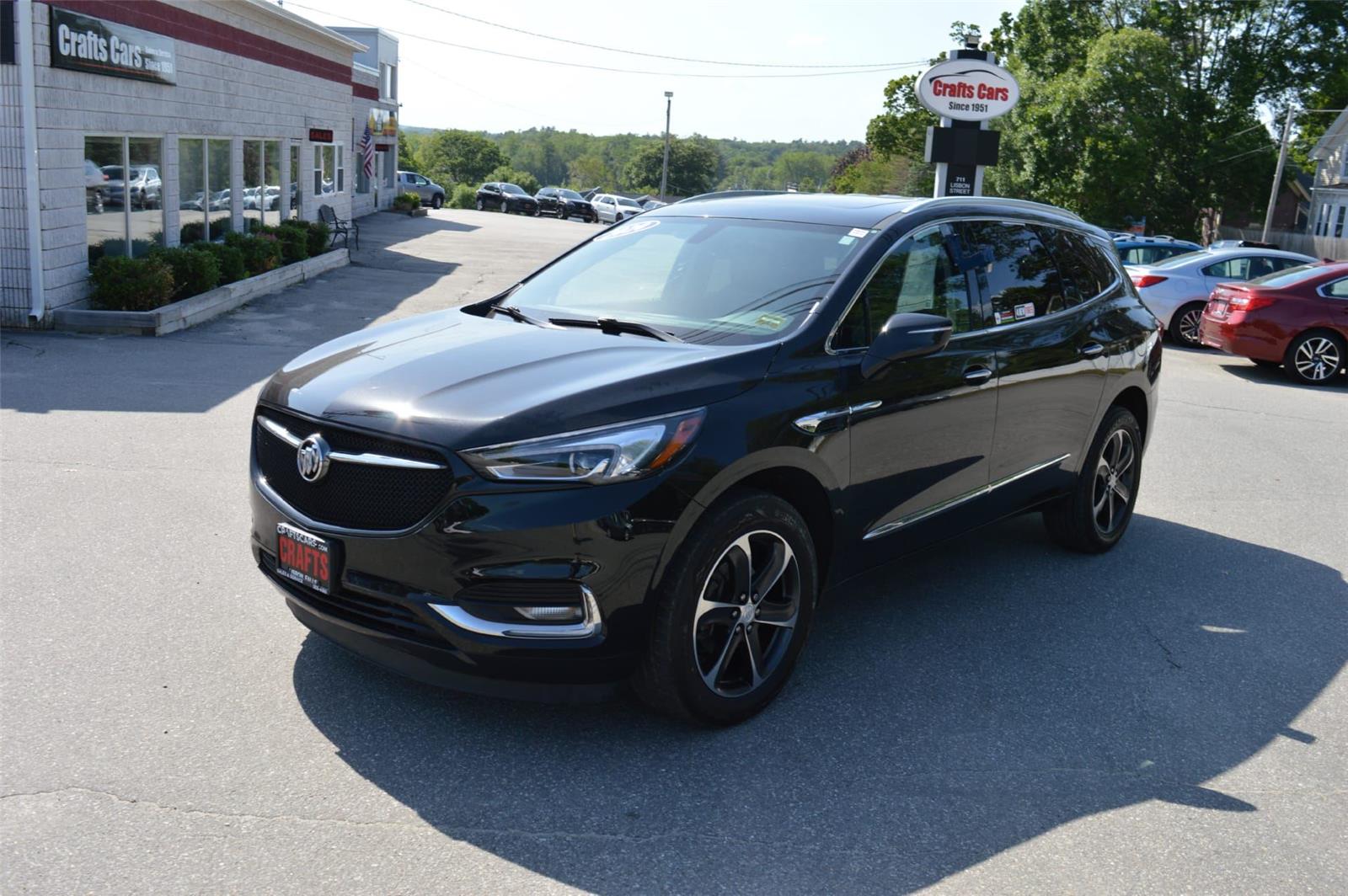 2020 Buick Enclave Essence photo 2