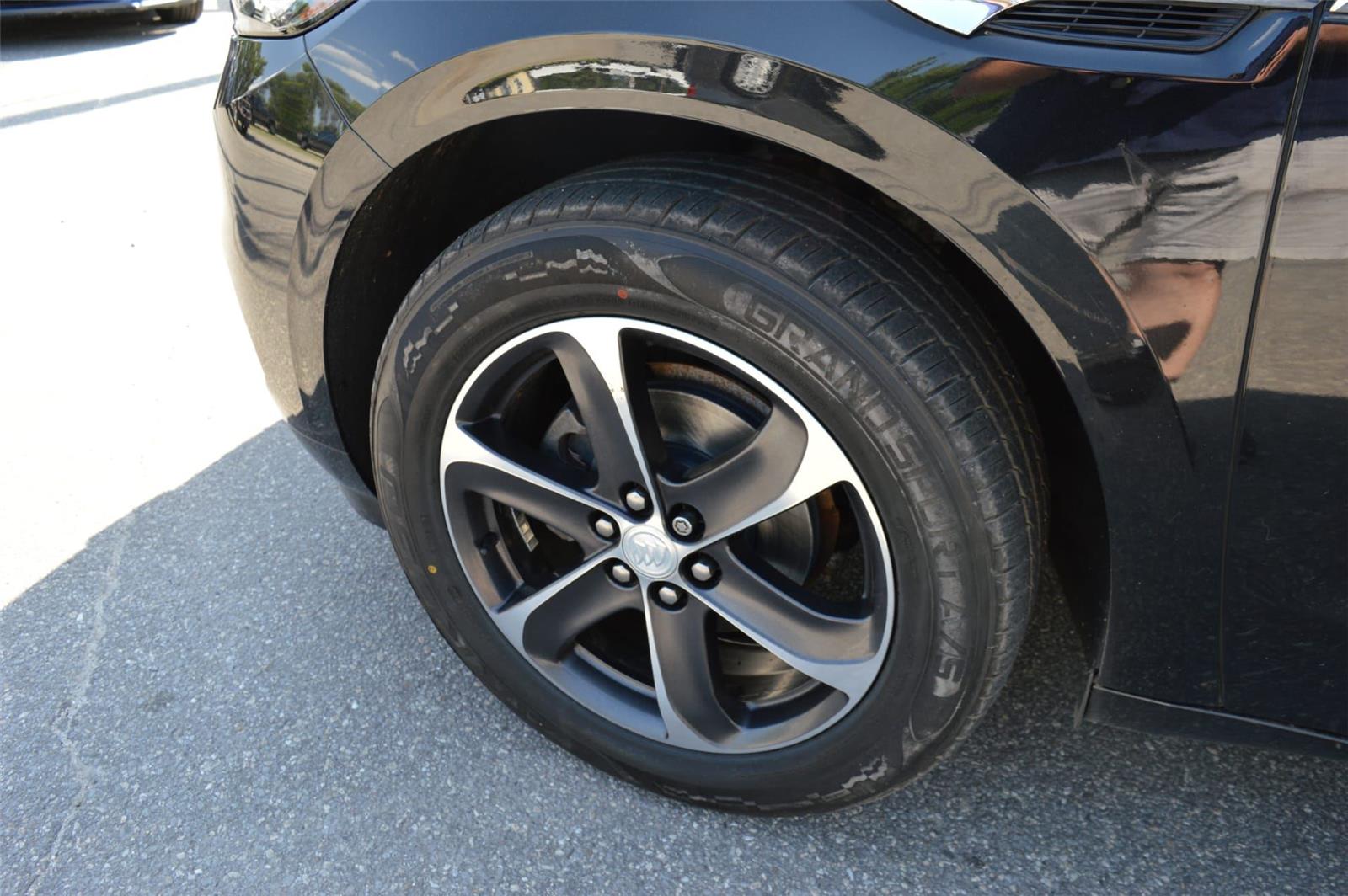 2020 Buick Enclave Essence photo 10