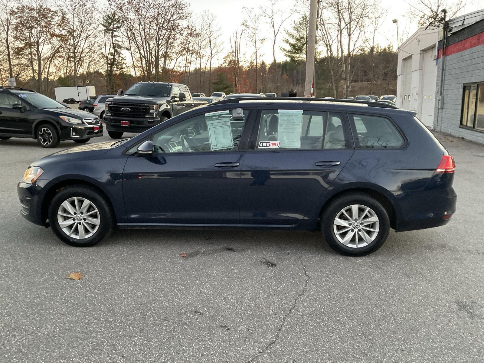 2016 Volkswagen Golf SportWagen