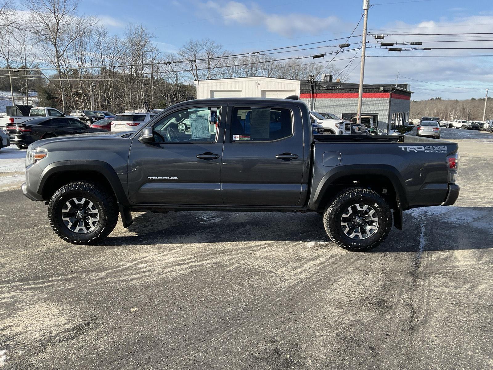 2021 Toyota Tacoma TRD Off Road's photo