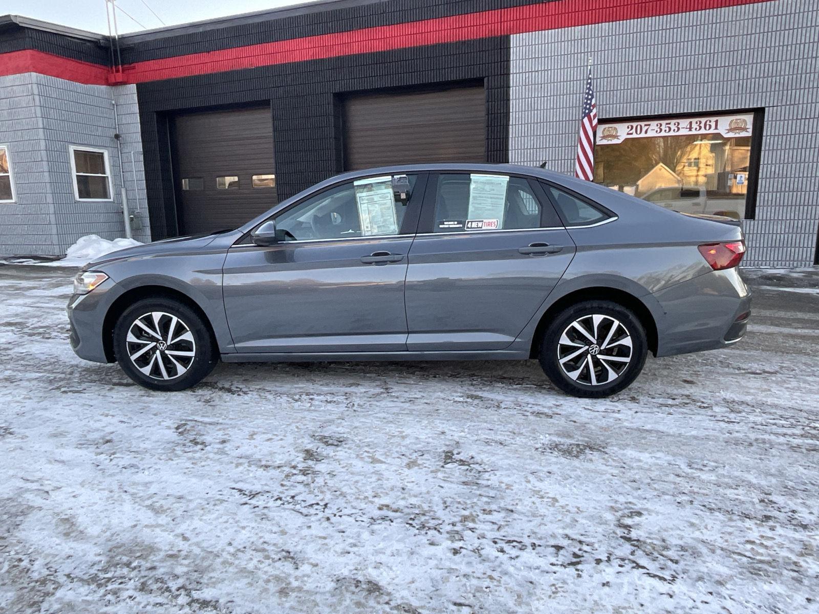 2024 Volkswagen Jetta S