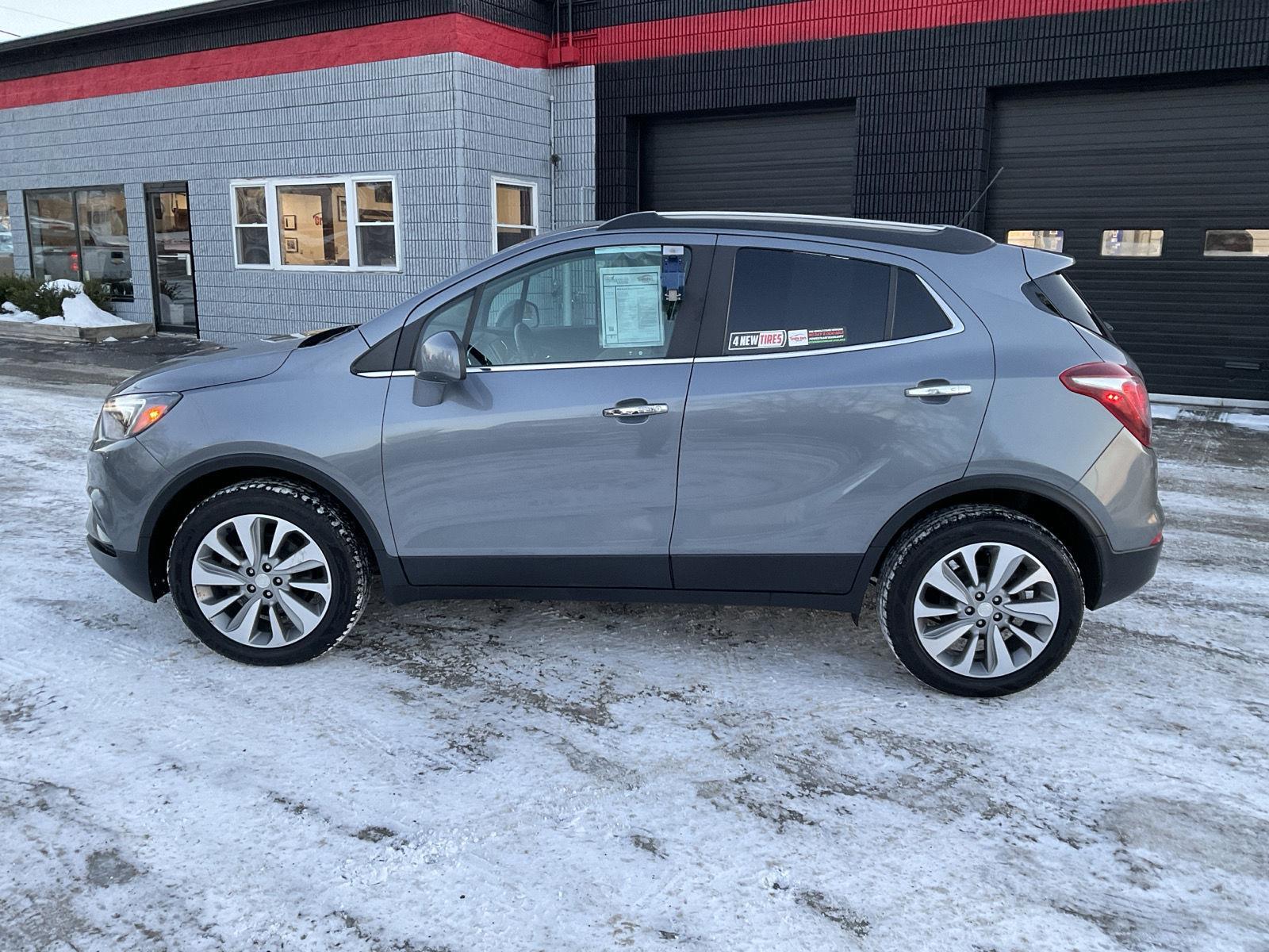 2020 Buick Encore Preferred's photo