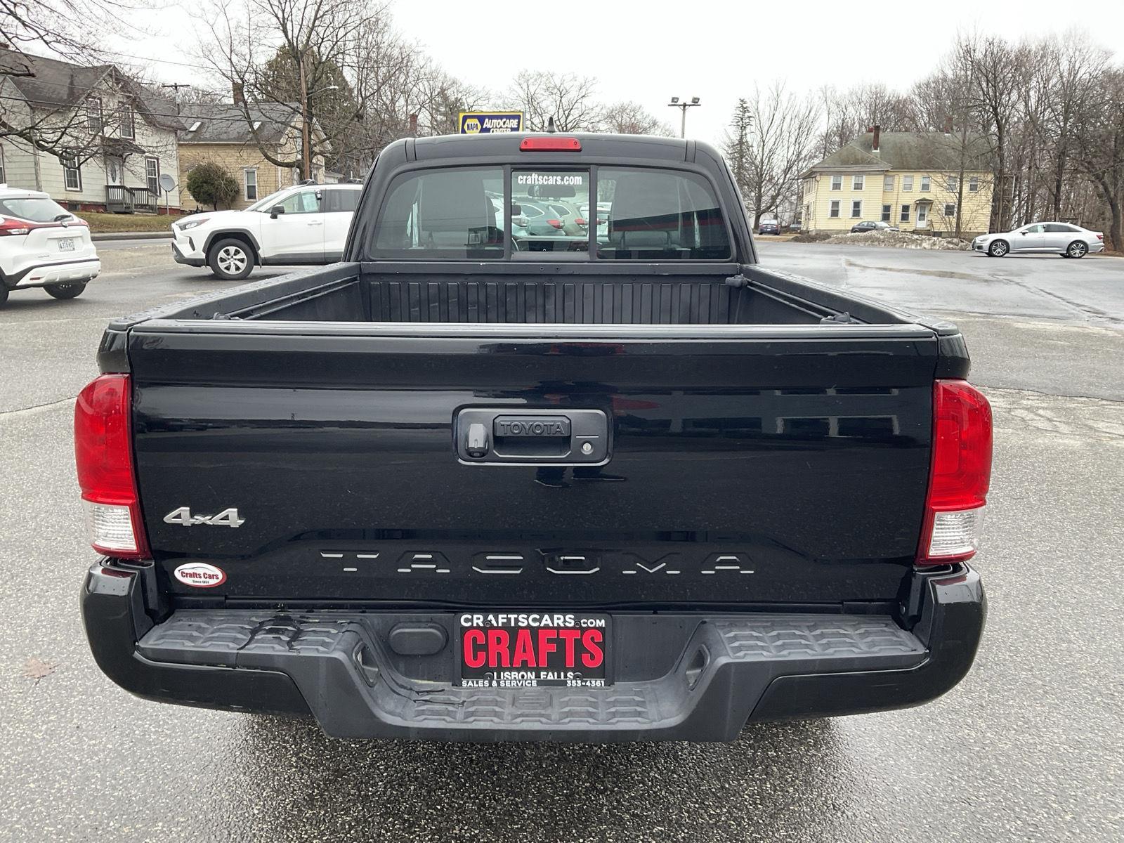 View vehicle photo 4