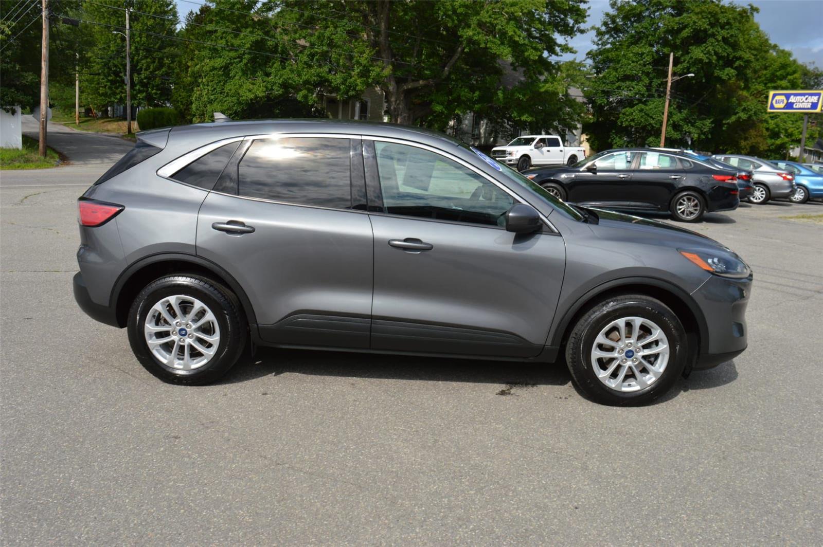 2021 Ford Escape SE photo 7