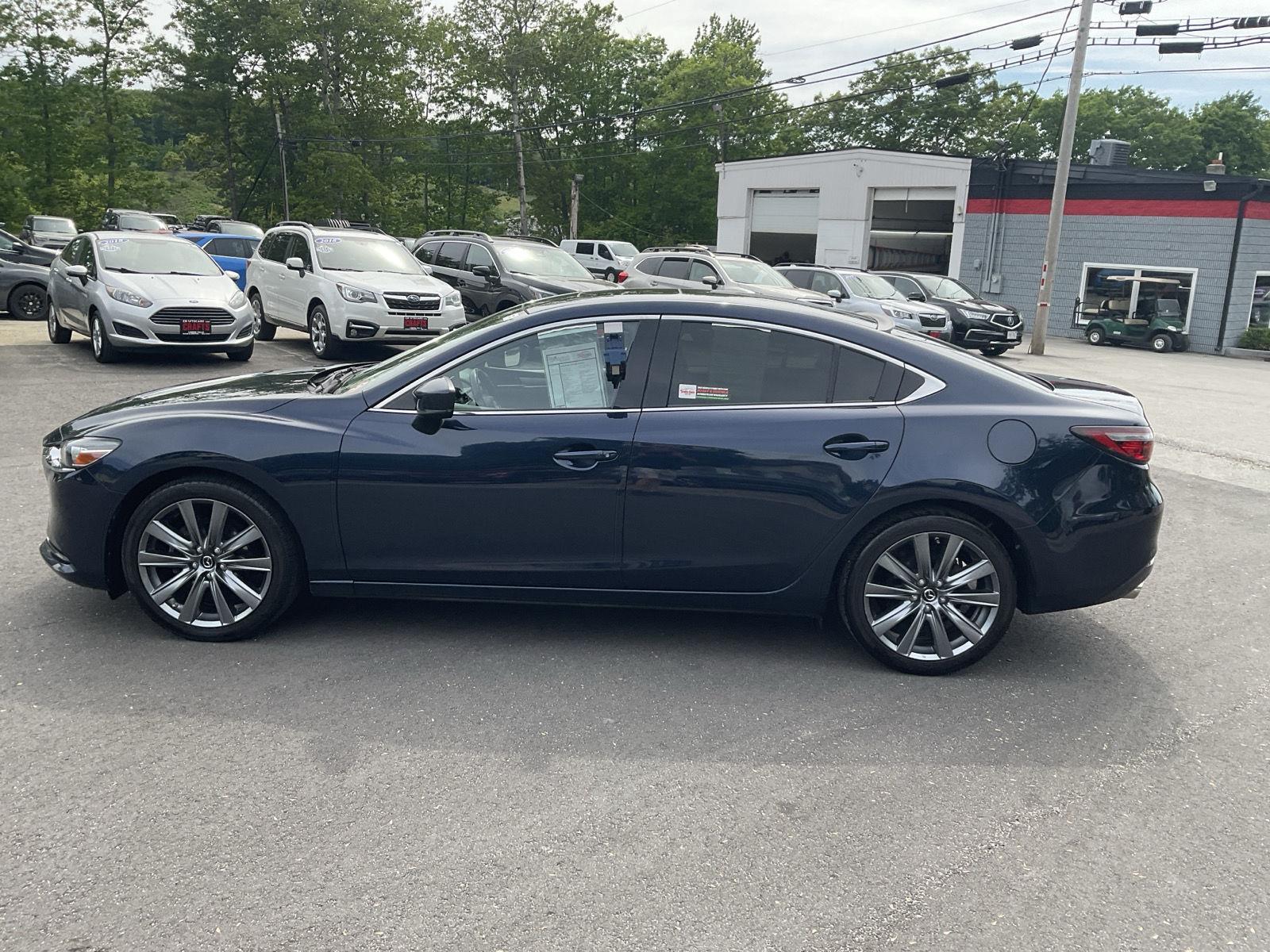 2018 Mazda EZ-6 Touring Auto's photo