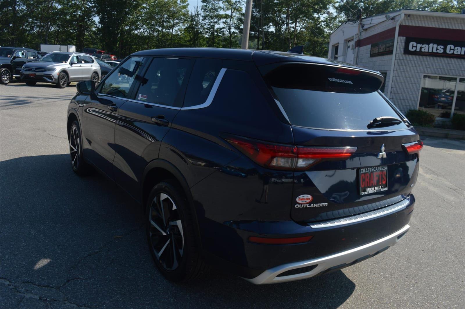 2022 Mitsubishi Outlander SE photo 4