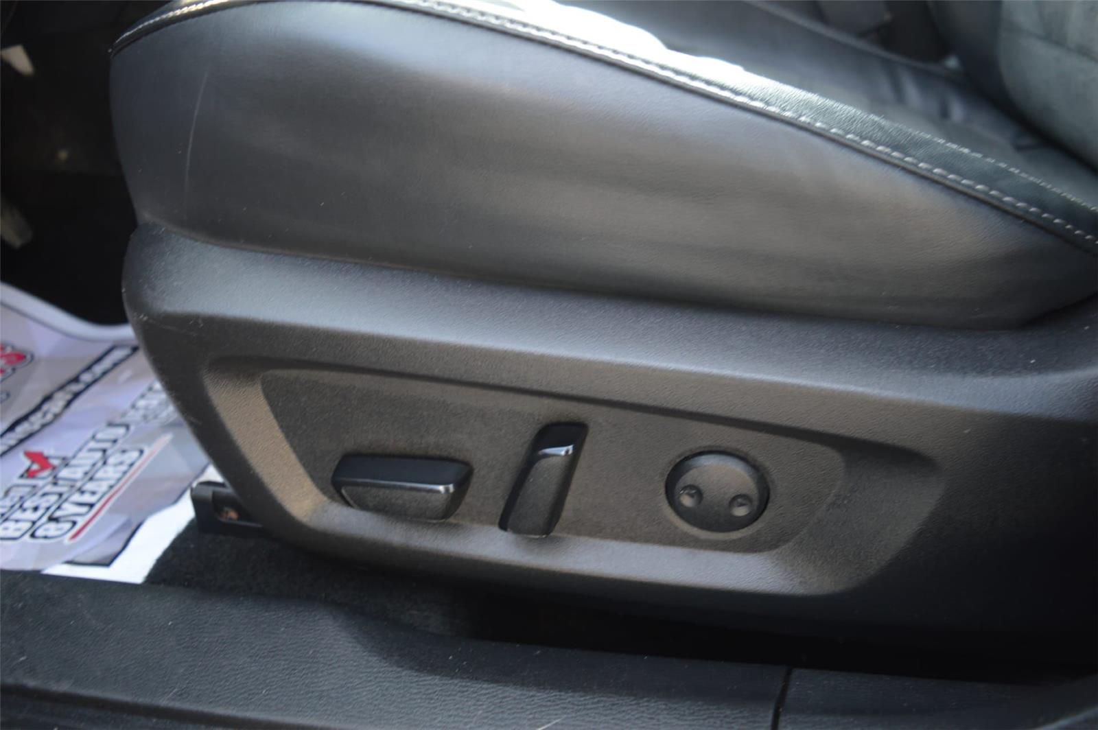 2022 Mitsubishi Outlander SE photo 16
