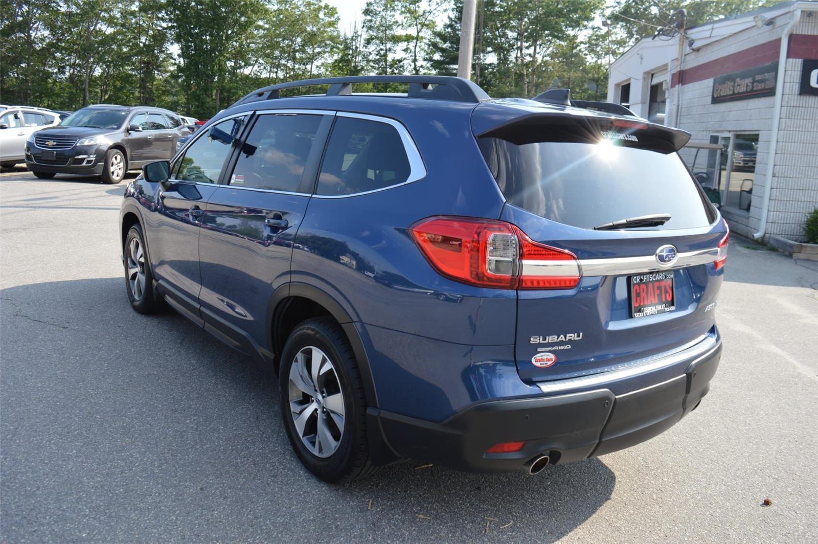 2019 Subaru Ascent Premium photo 2