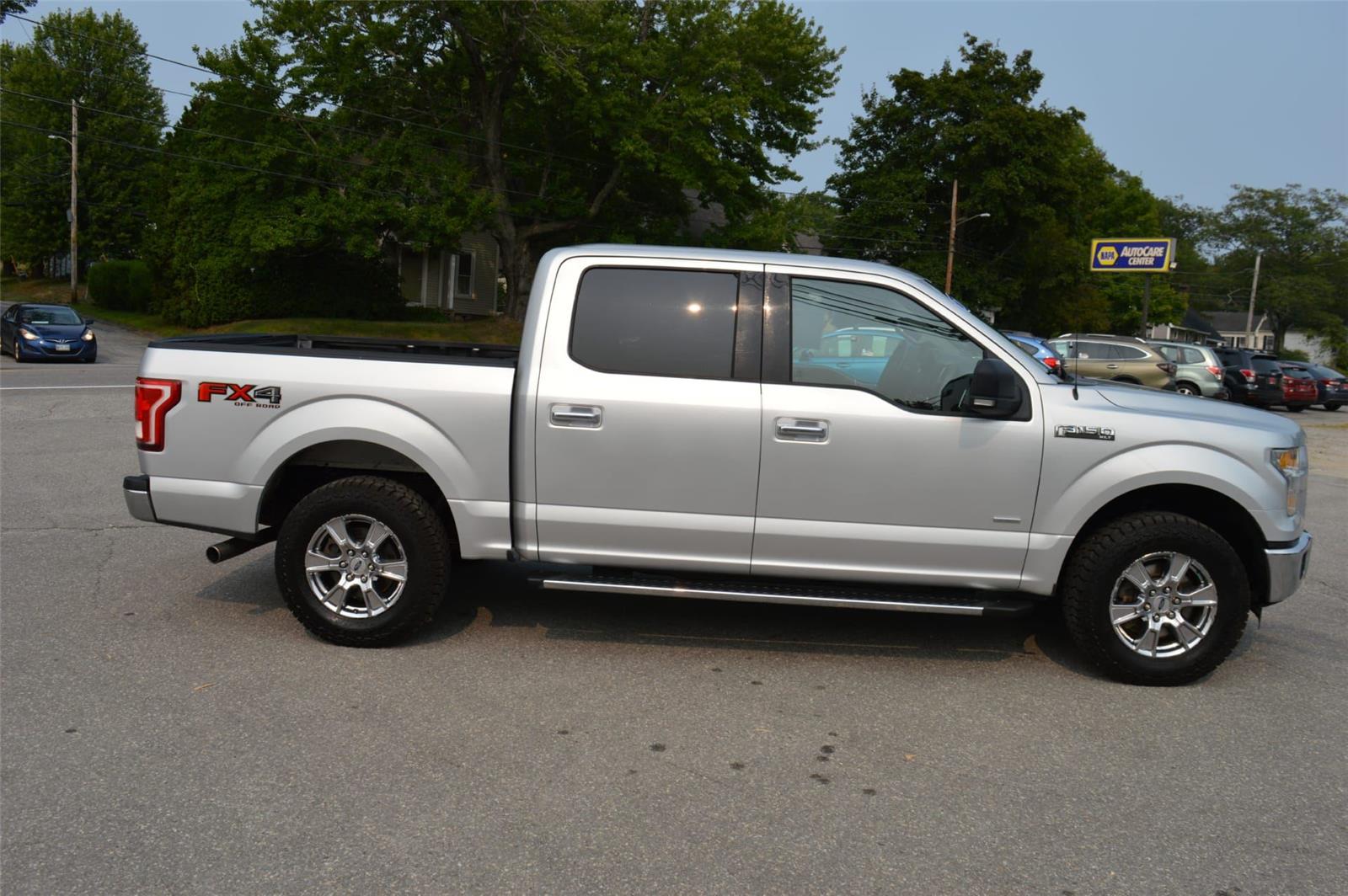 2016 Ford F-150 XLT photo 5