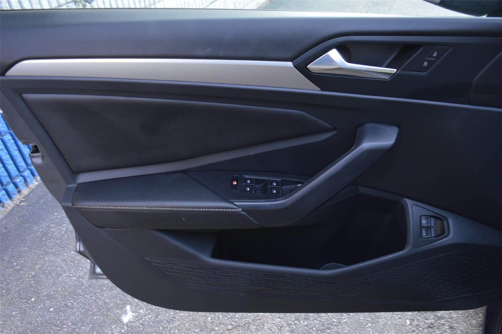 2024 Volkswagen Jetta S photo 14