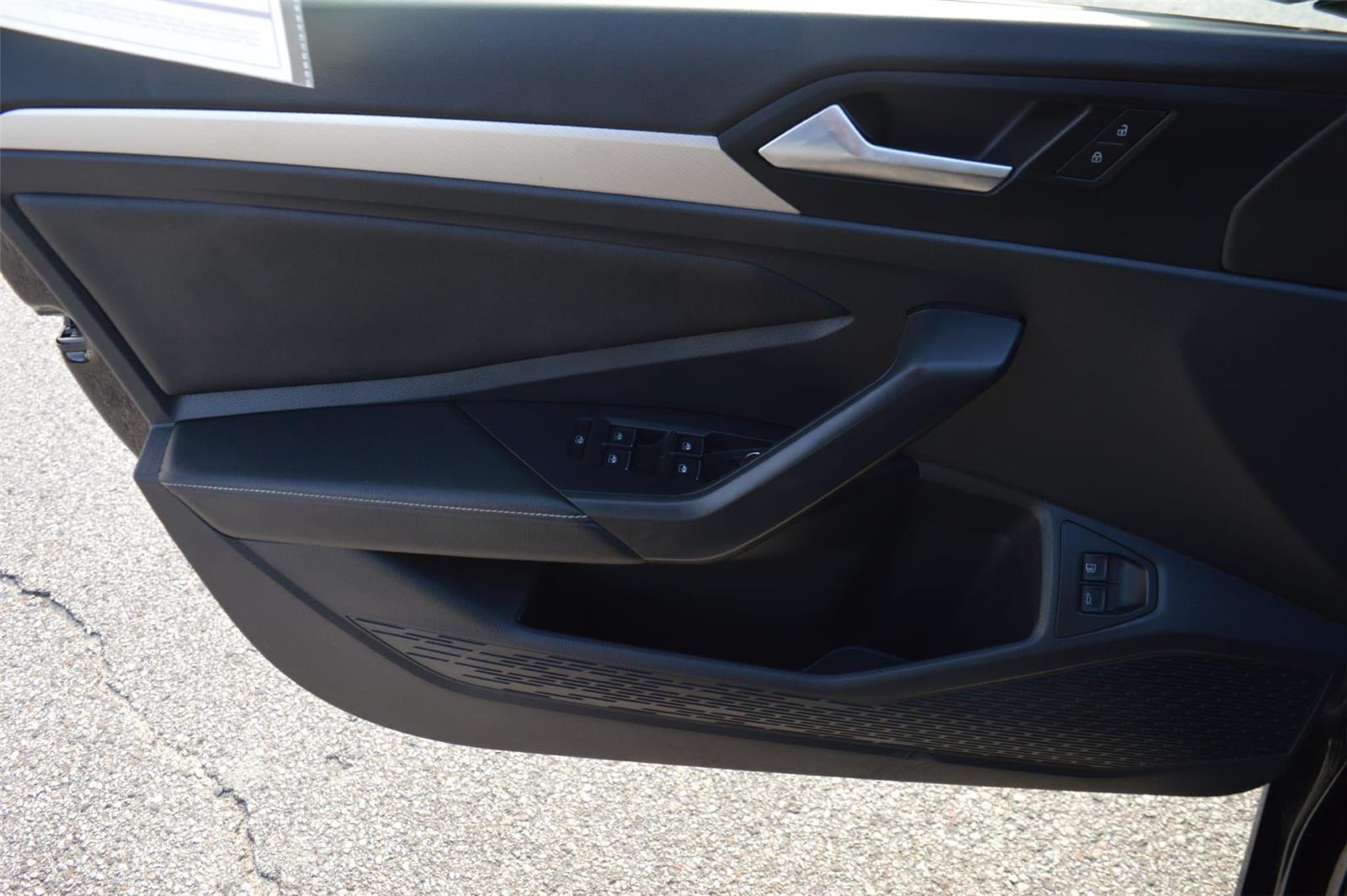 2024 Volkswagen Jetta S photo 13