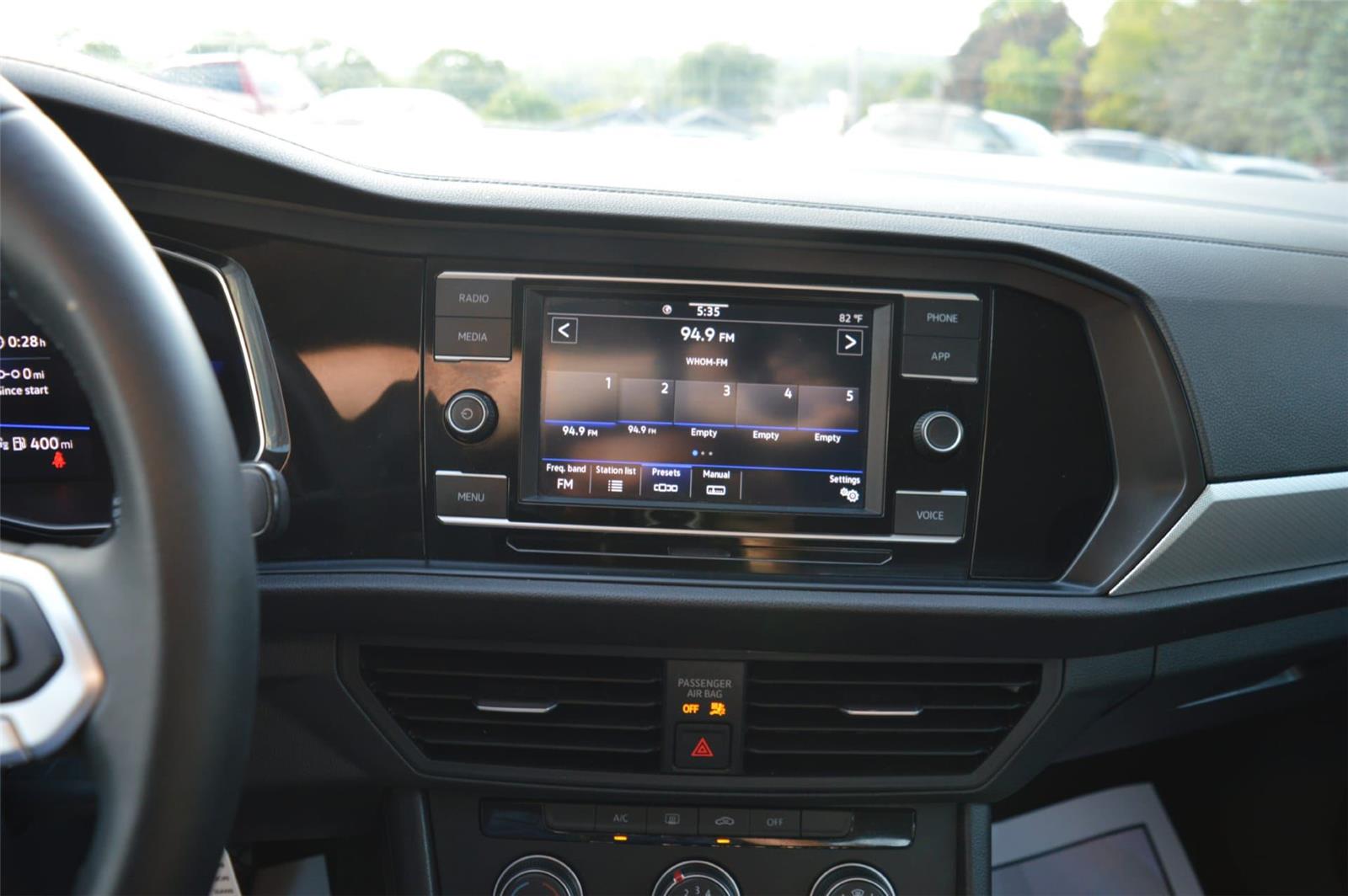 2024 Volkswagen Jetta S photo 17