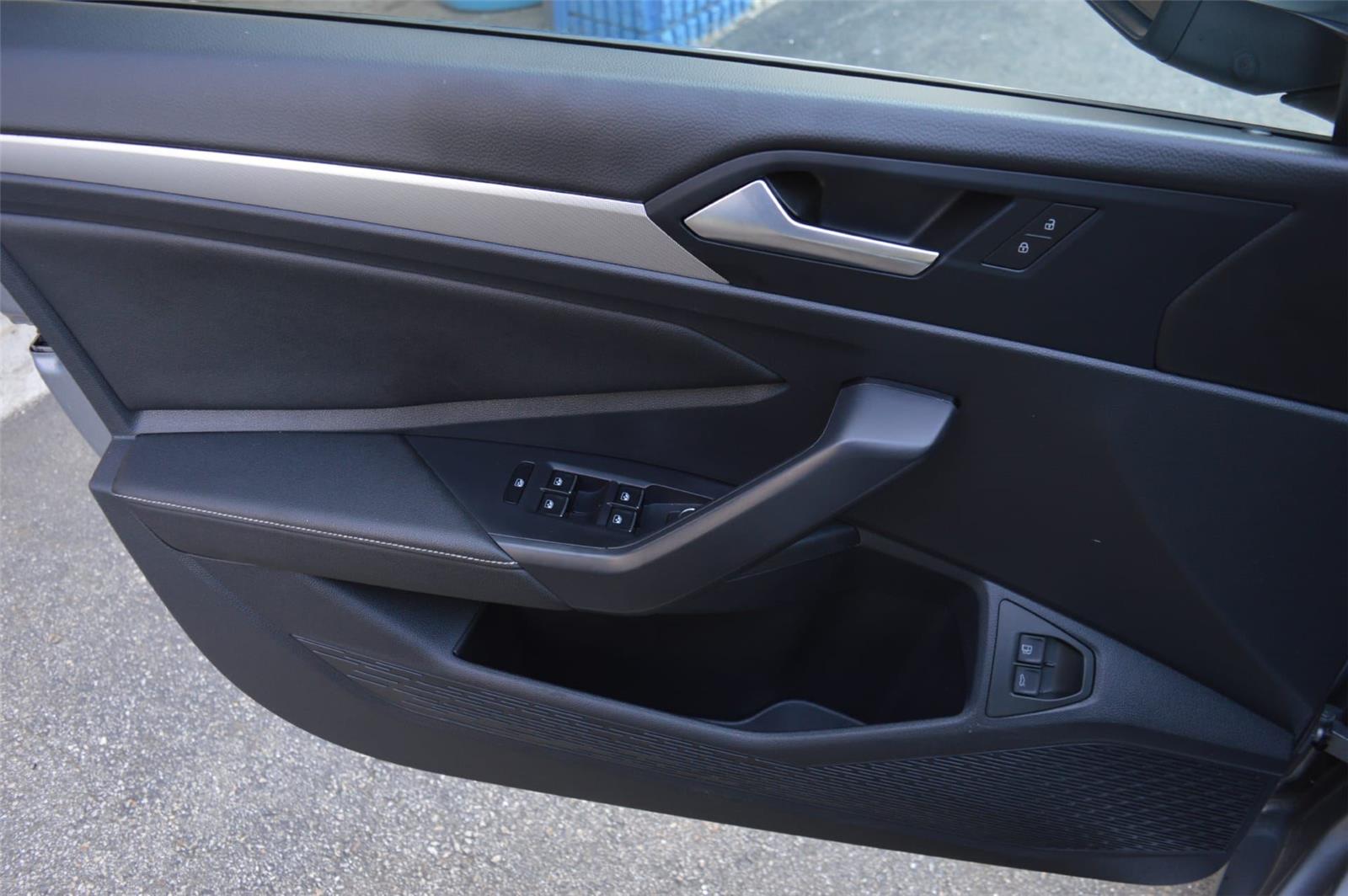 2024 Volkswagen Jetta S photo 14