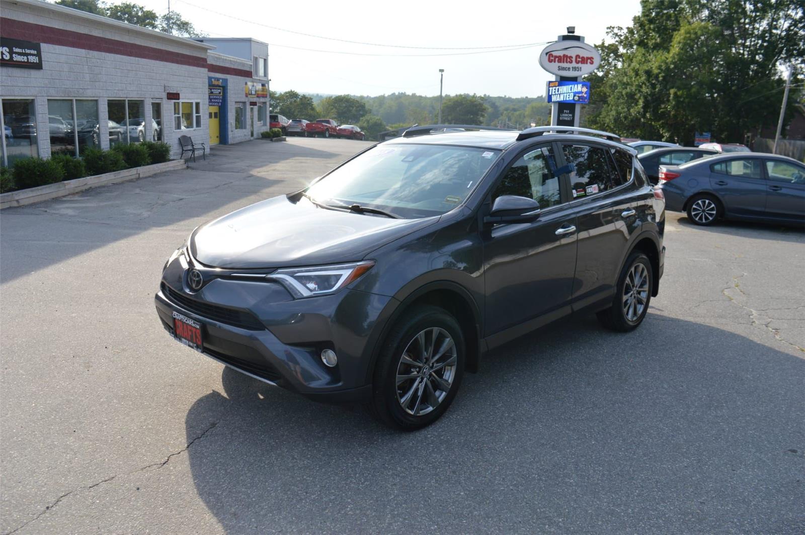 2018 Toyota RAV4 Limited photo 2
