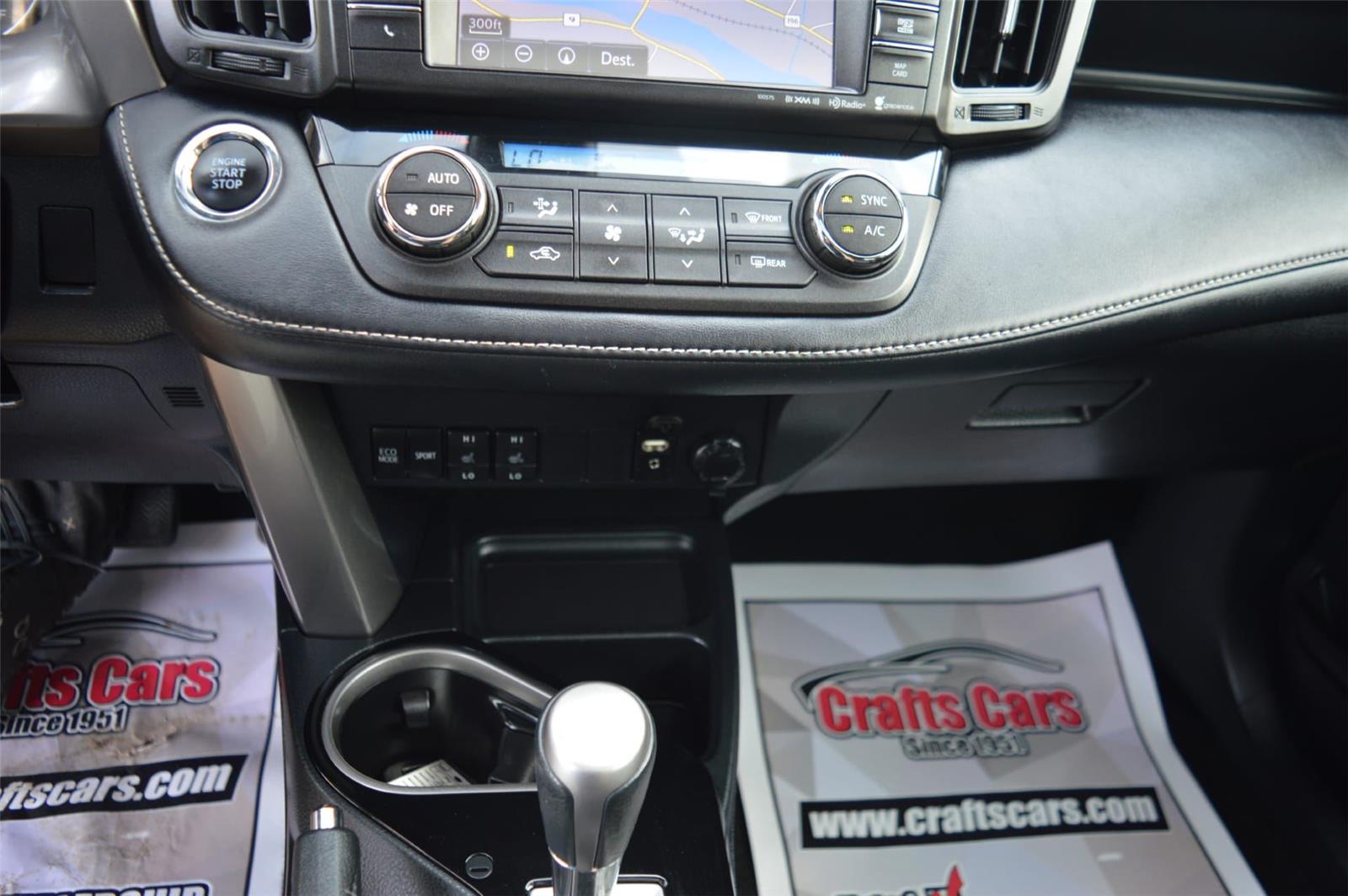 2018 Toyota RAV4 Limited photo 19