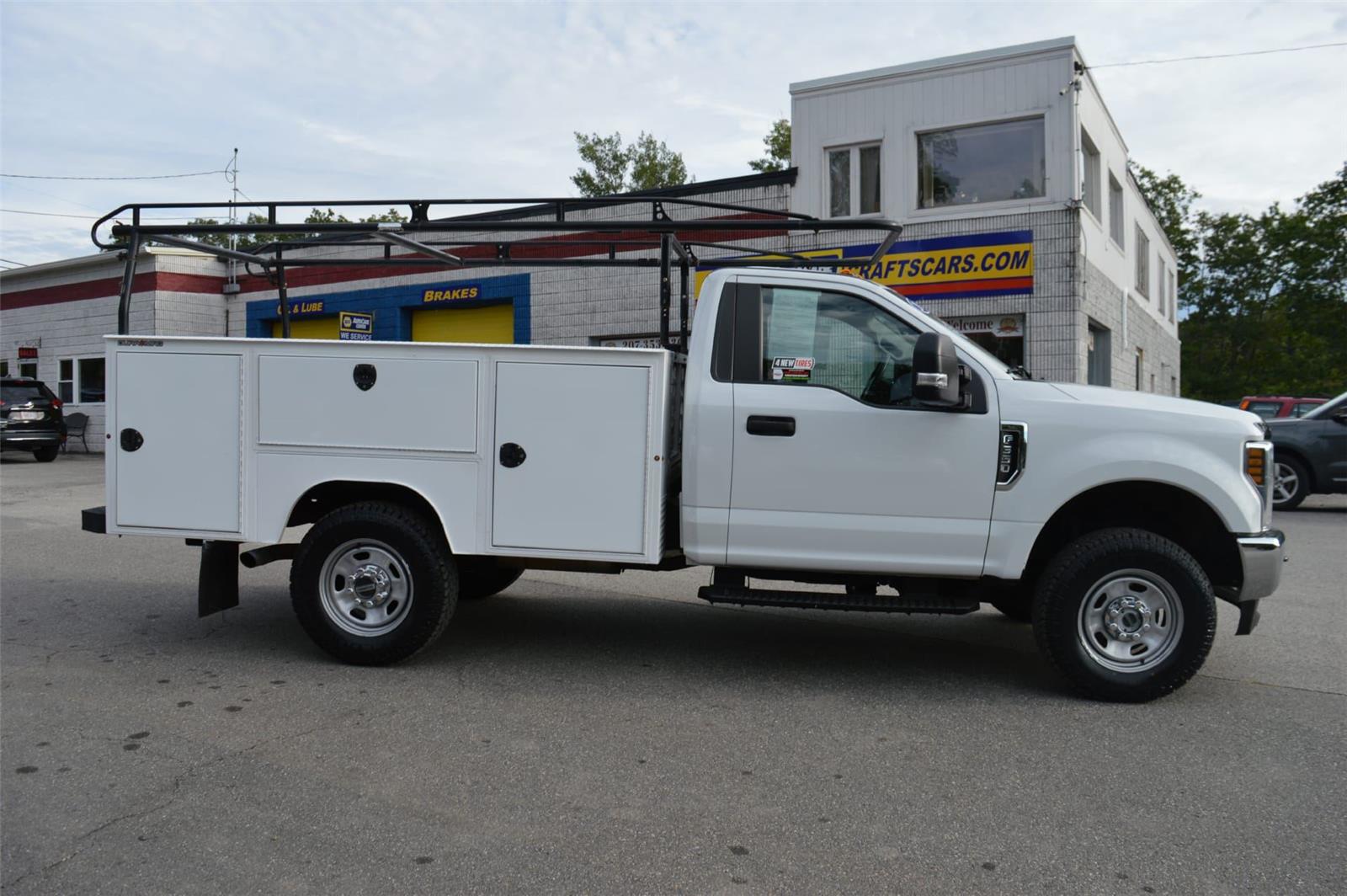 2019 Ford F-350 XL photo 7