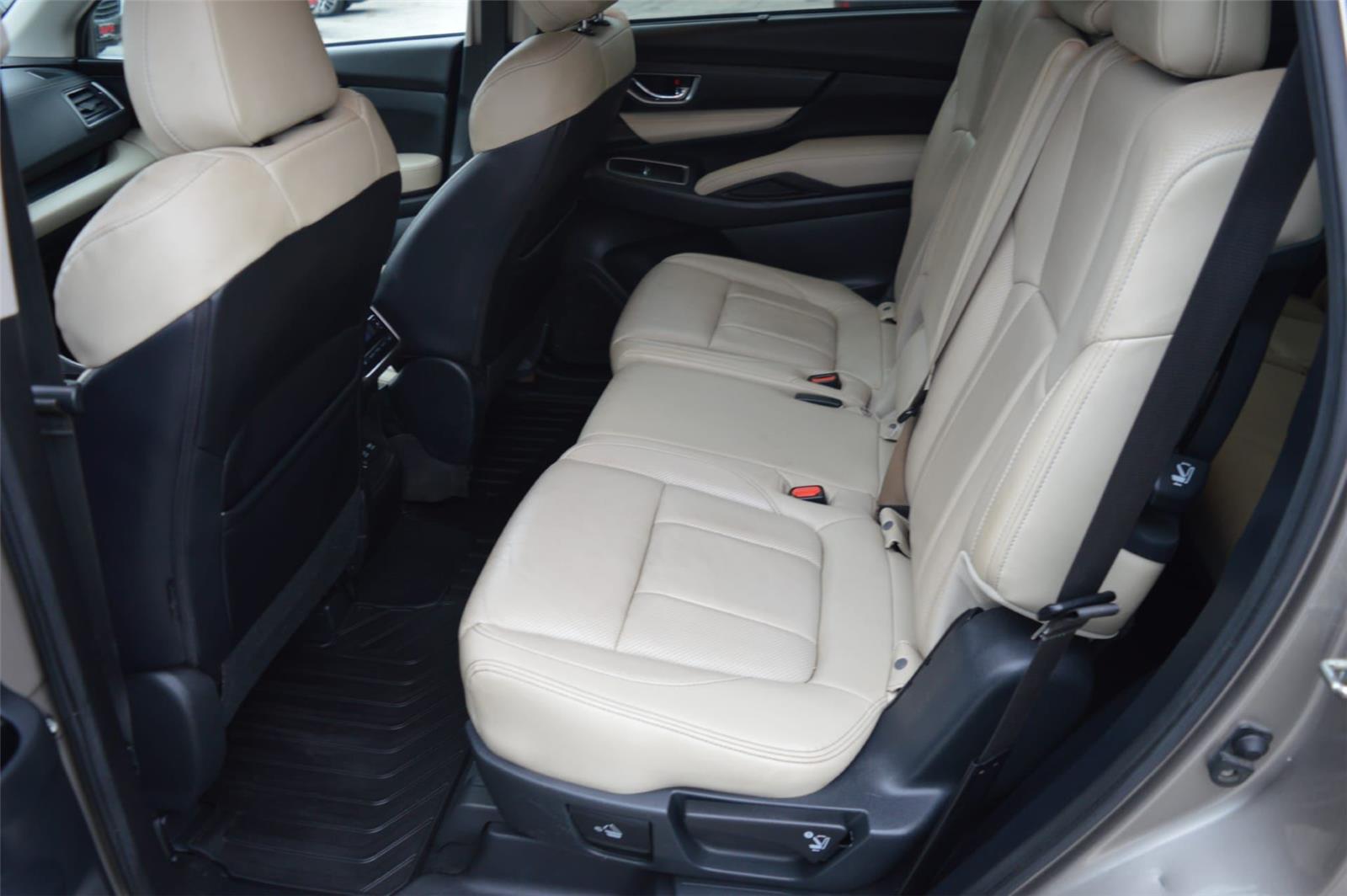 2019 Subaru Ascent Limited photo 12